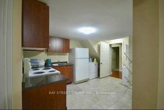 7229 Dime Cres Property Photo 18
