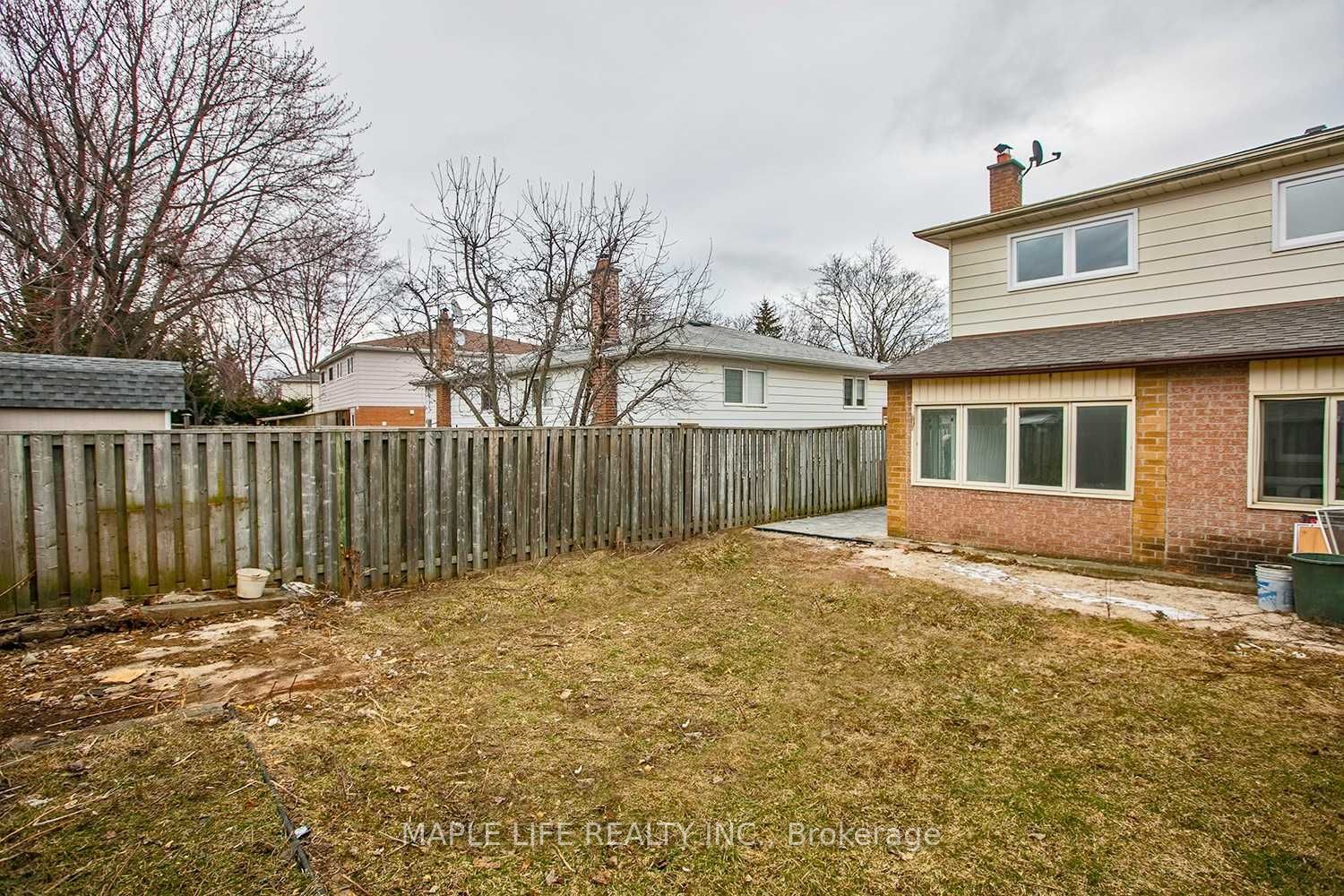 327 Montego Rd Property Photo 3