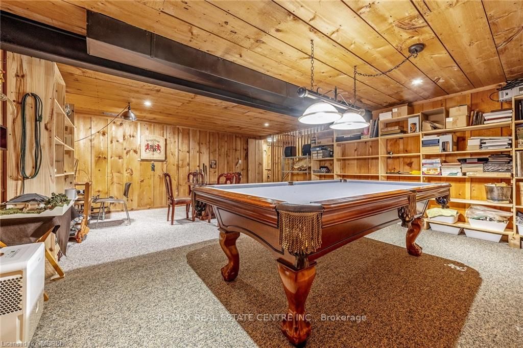 7369 Appleby Line Property Photo 18