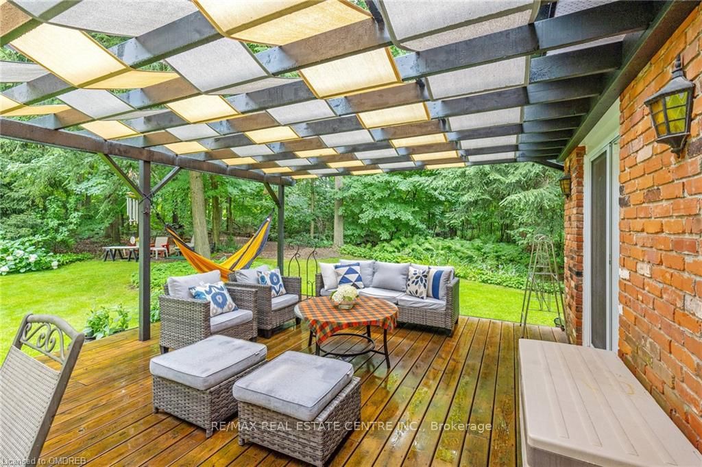 7369 Appleby Line Property Photo 20