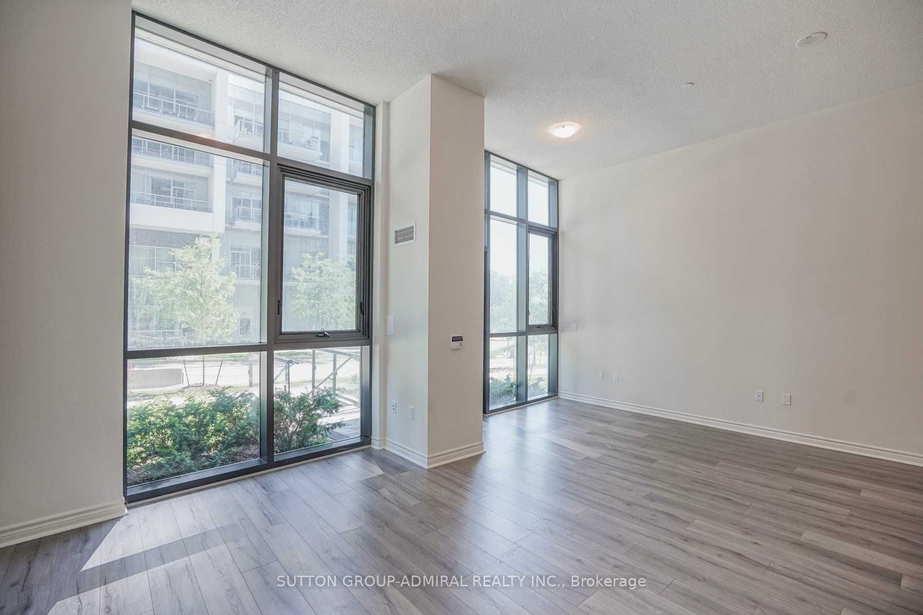 #th4 - 39 Annie Craig Drive Property Photo 8