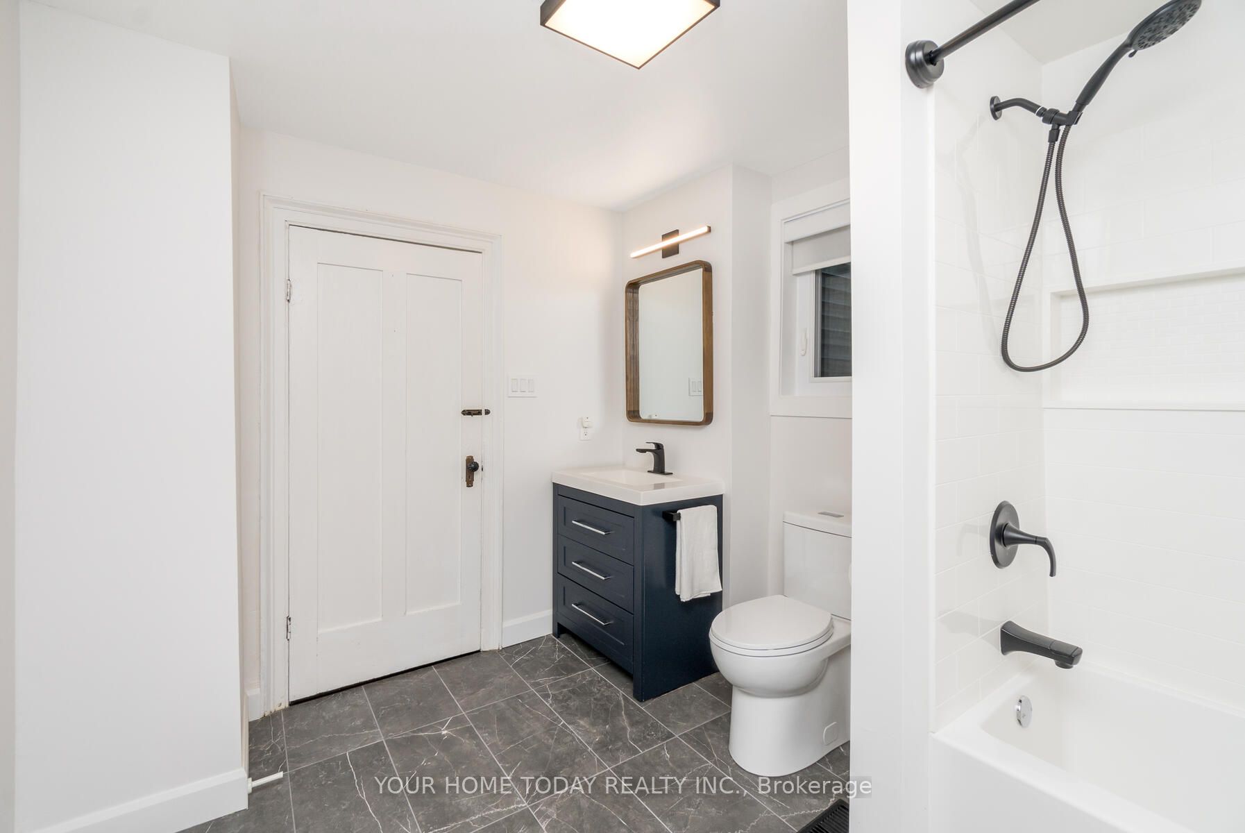 12889 15 Sdrd Property Photo 3