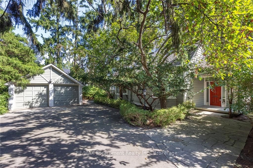 21 Second Street Property Photo 4