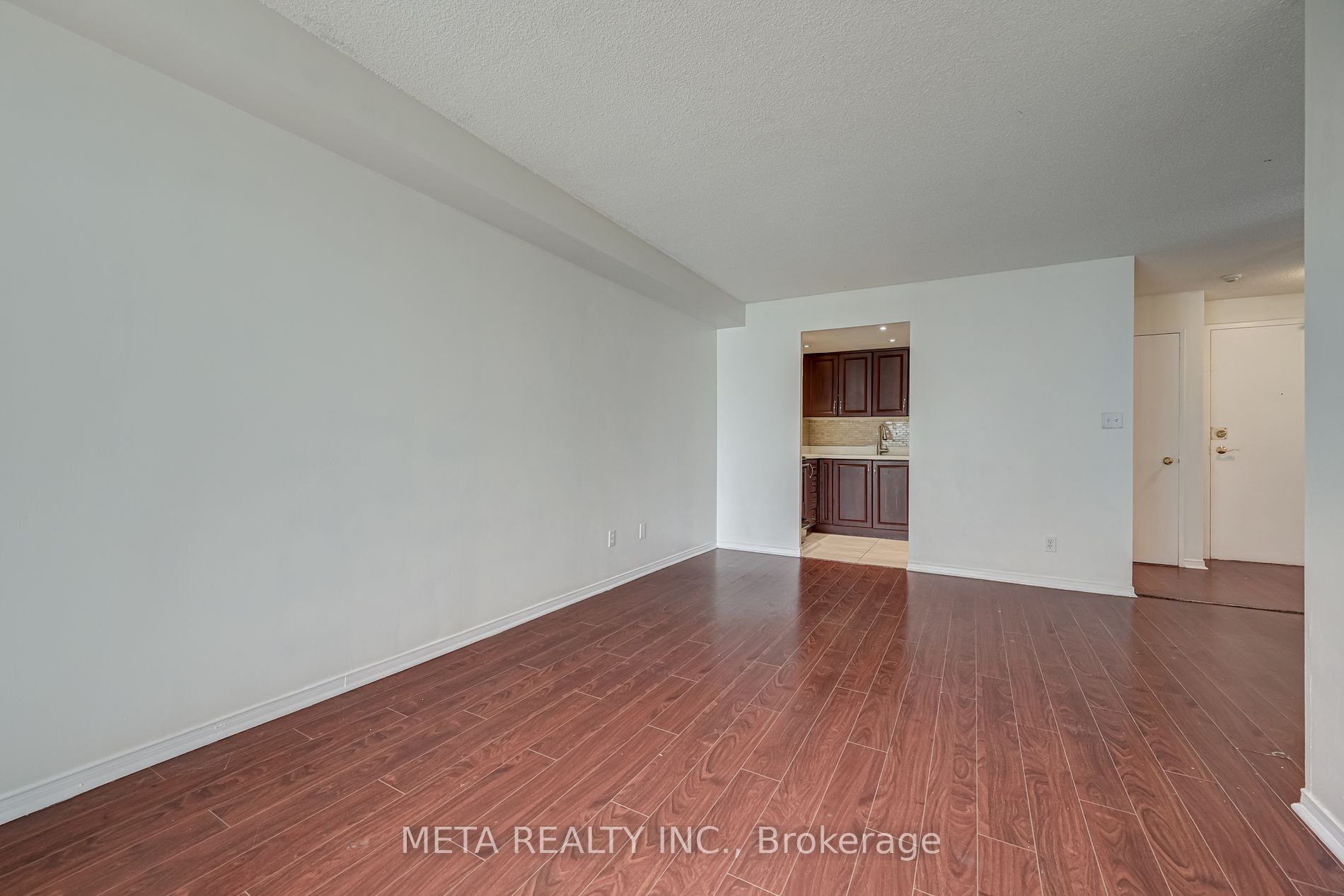 155 Hillcrest Ave 13 Property Photo 4