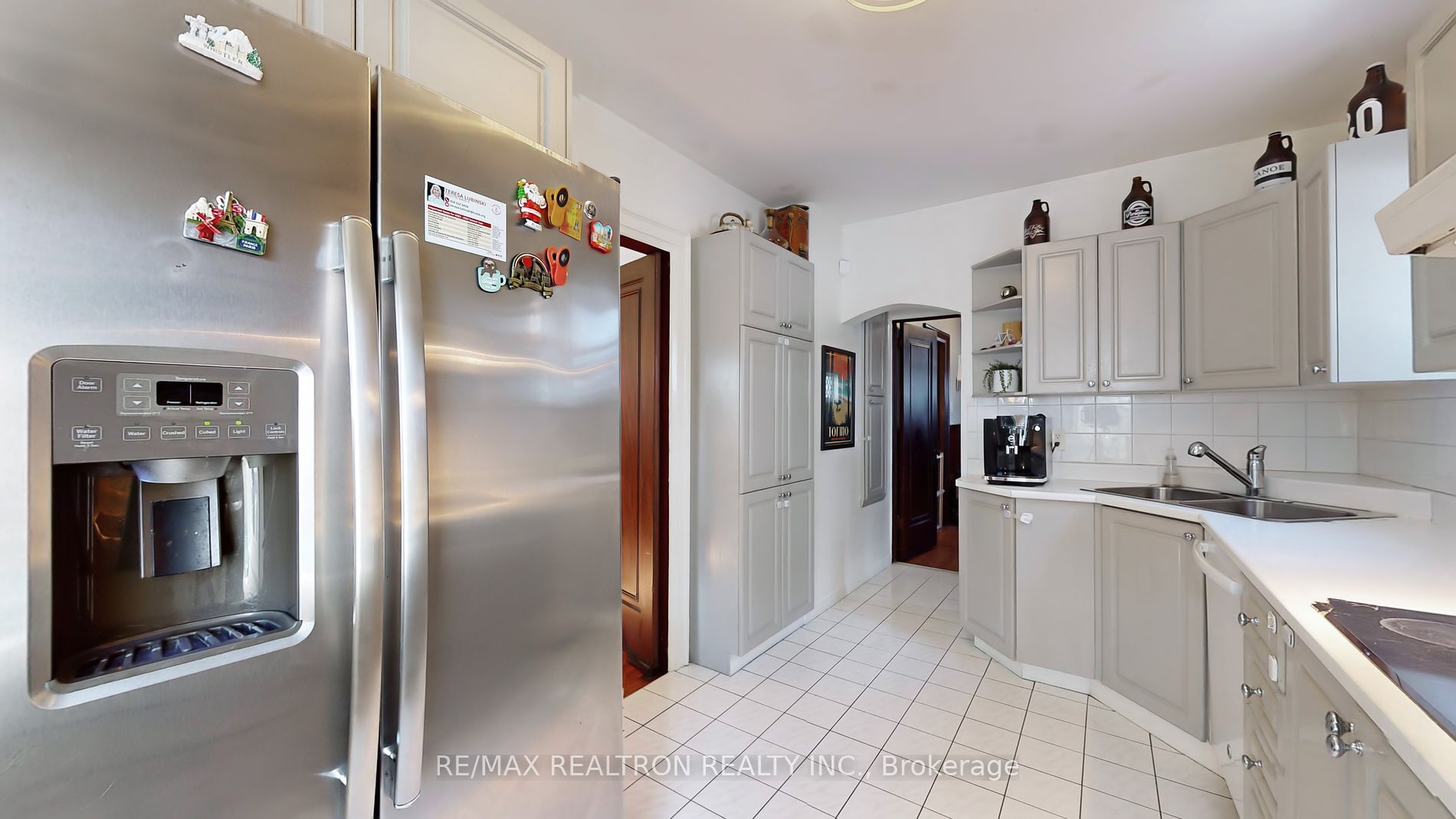 20 Riverview Gdns Property Photo 3