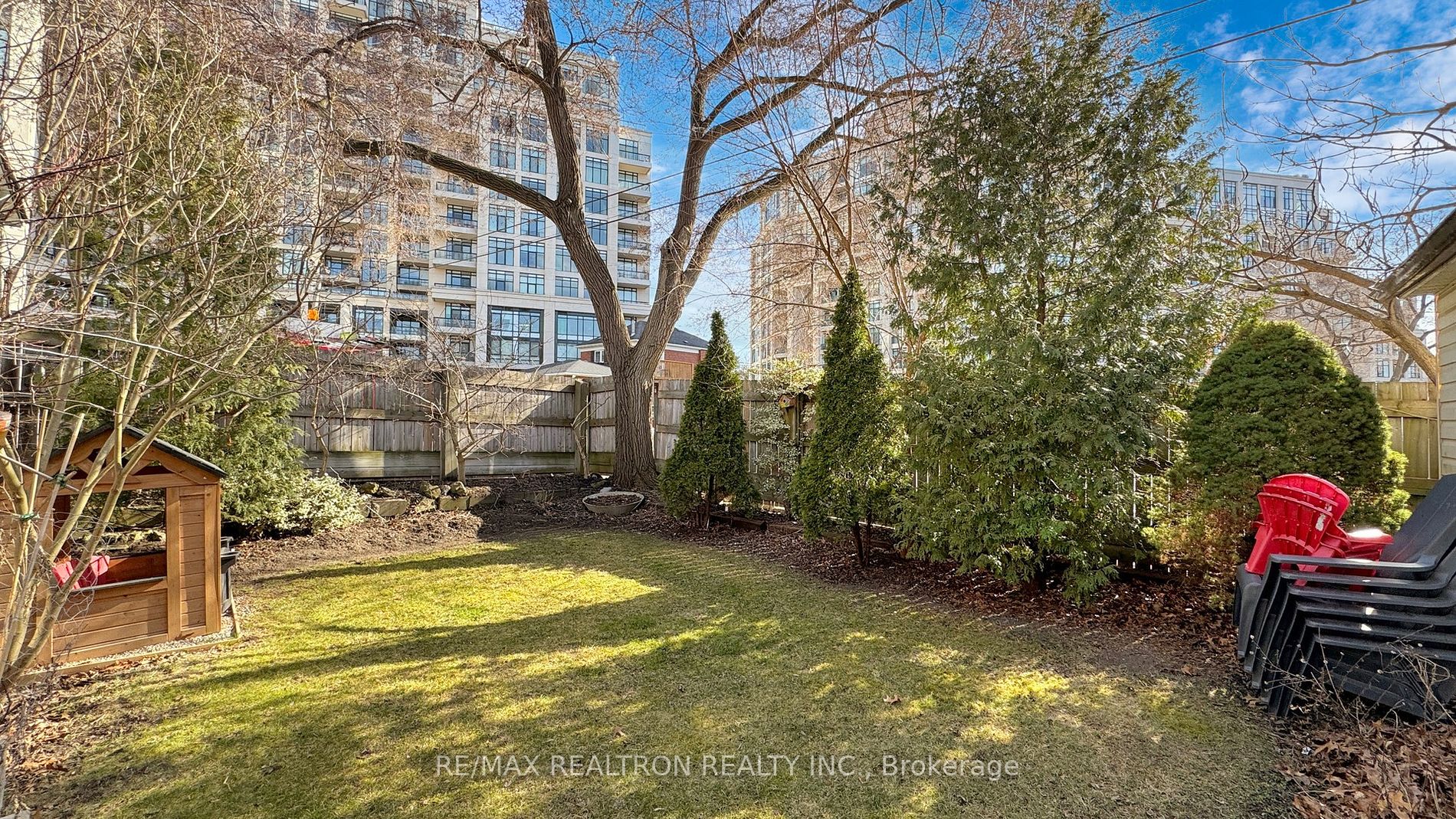 20 Riverview Gdns Property Photo 21
