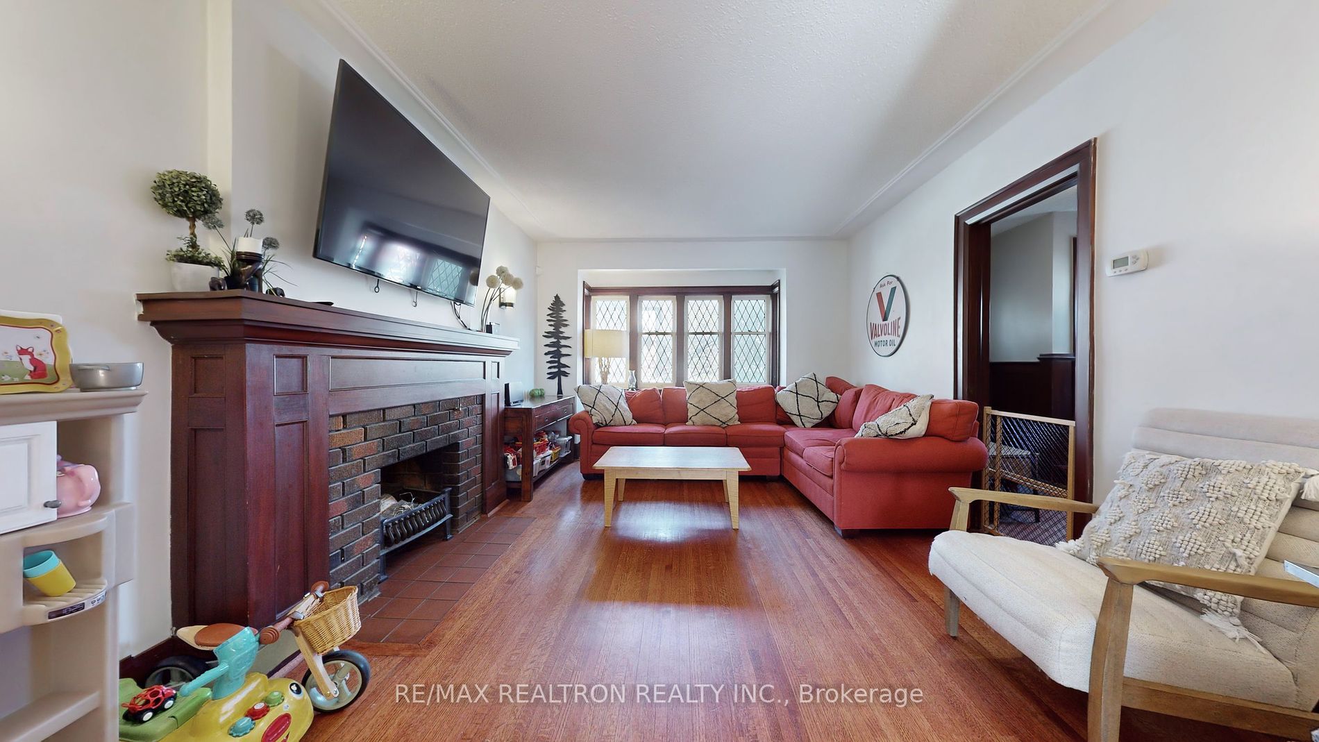 20 Riverview Gdns Property Photo 30