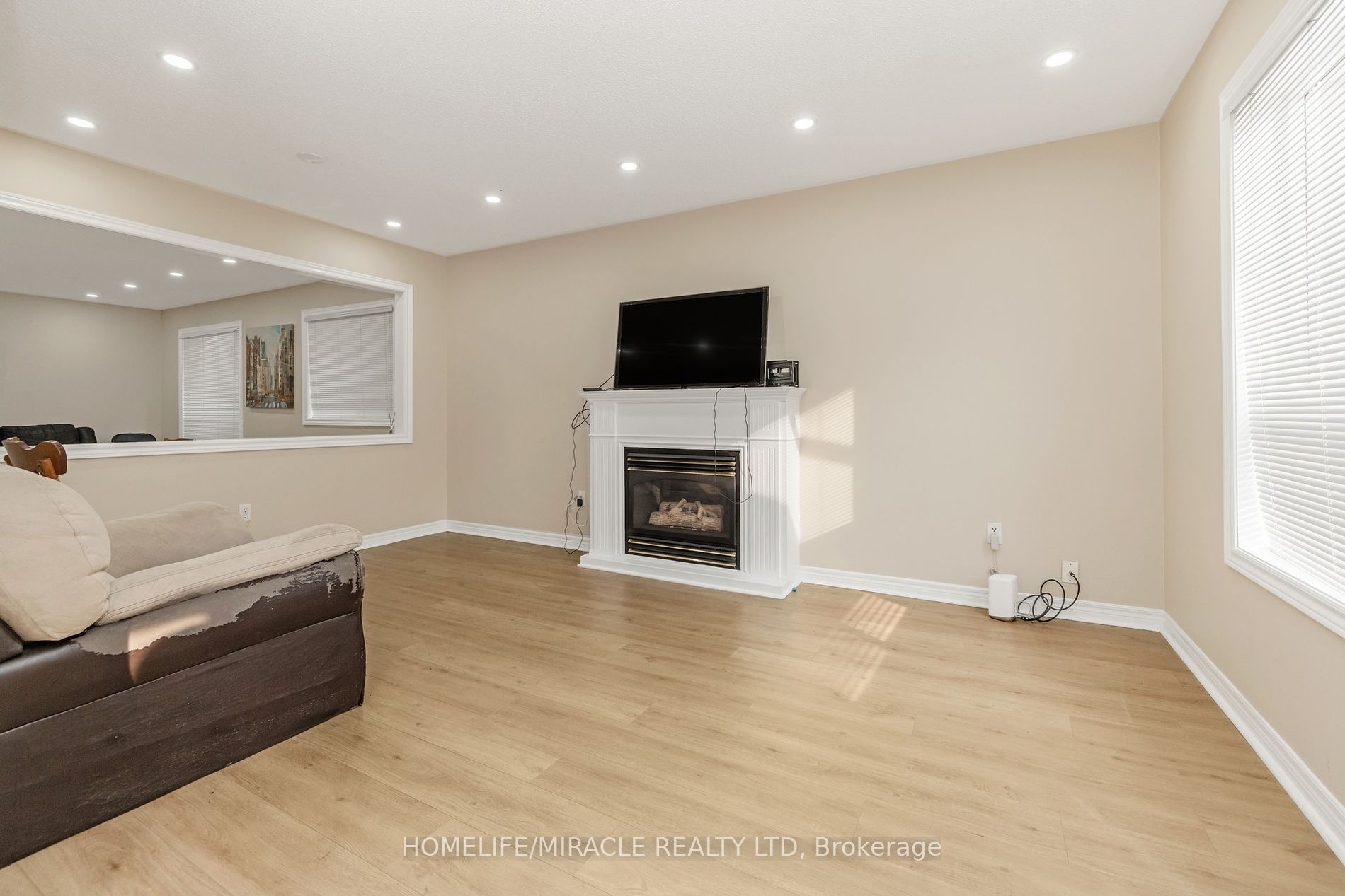 46 Velvet Grass Lane Property Photo 2