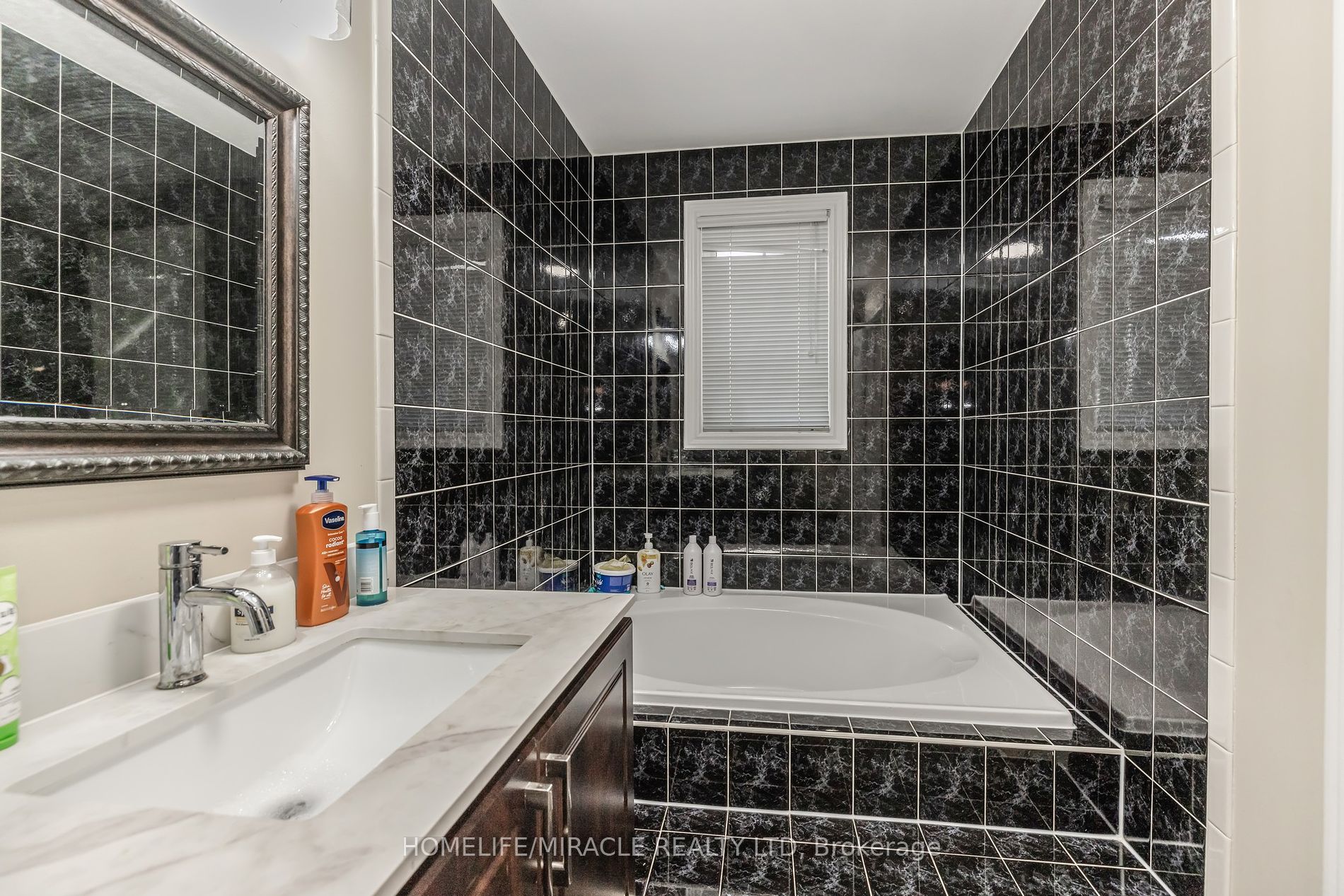 46 Velvet Grass Lane Property Photo 13