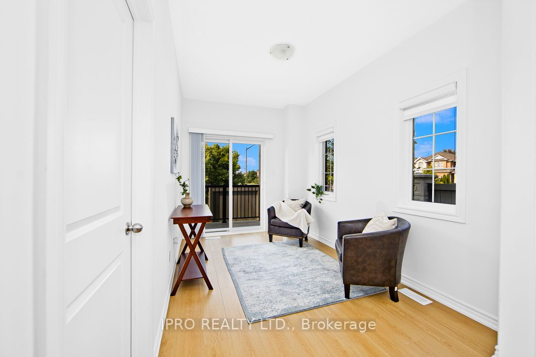 2 Pomarine Way Property Photo 6