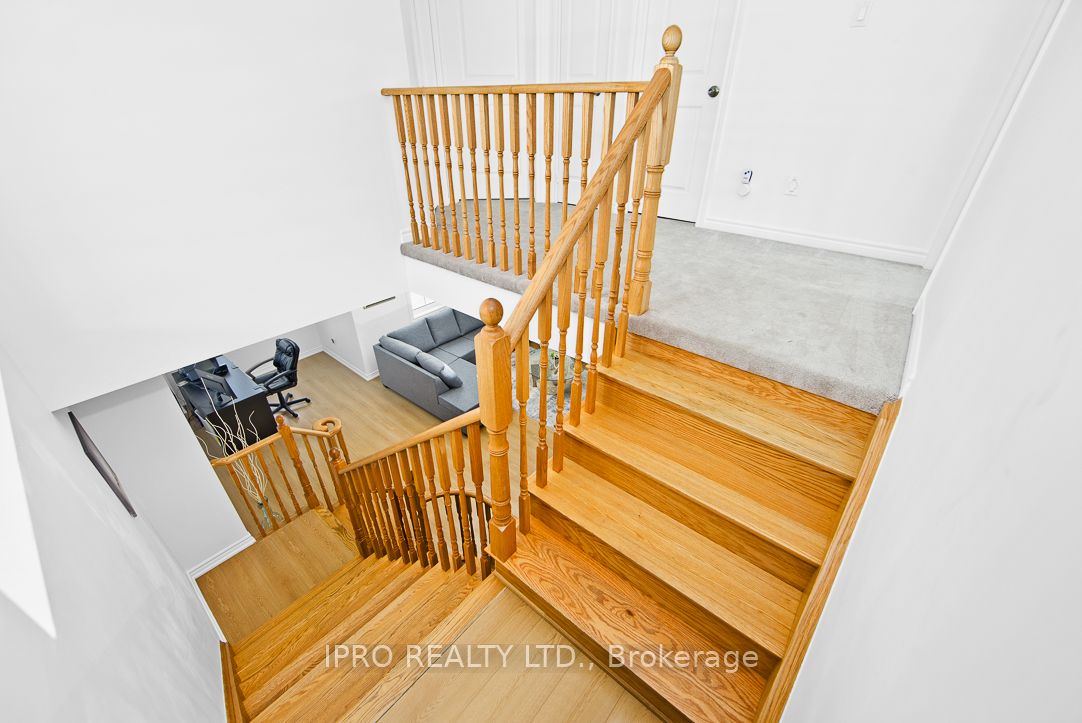 2 Pomarine Way Property Photo 20