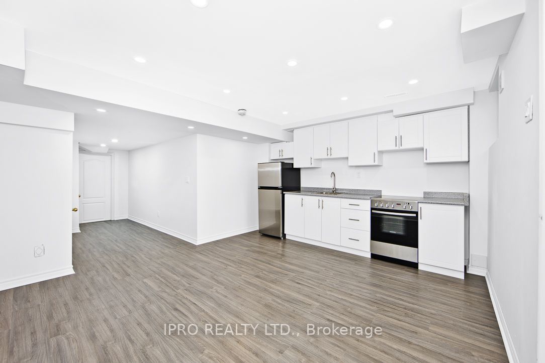 2 Pomarine Way Property Photo 28