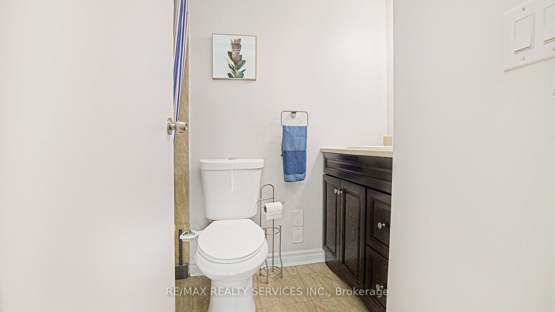 21 Markbrook Lane 08 Property Photo 20