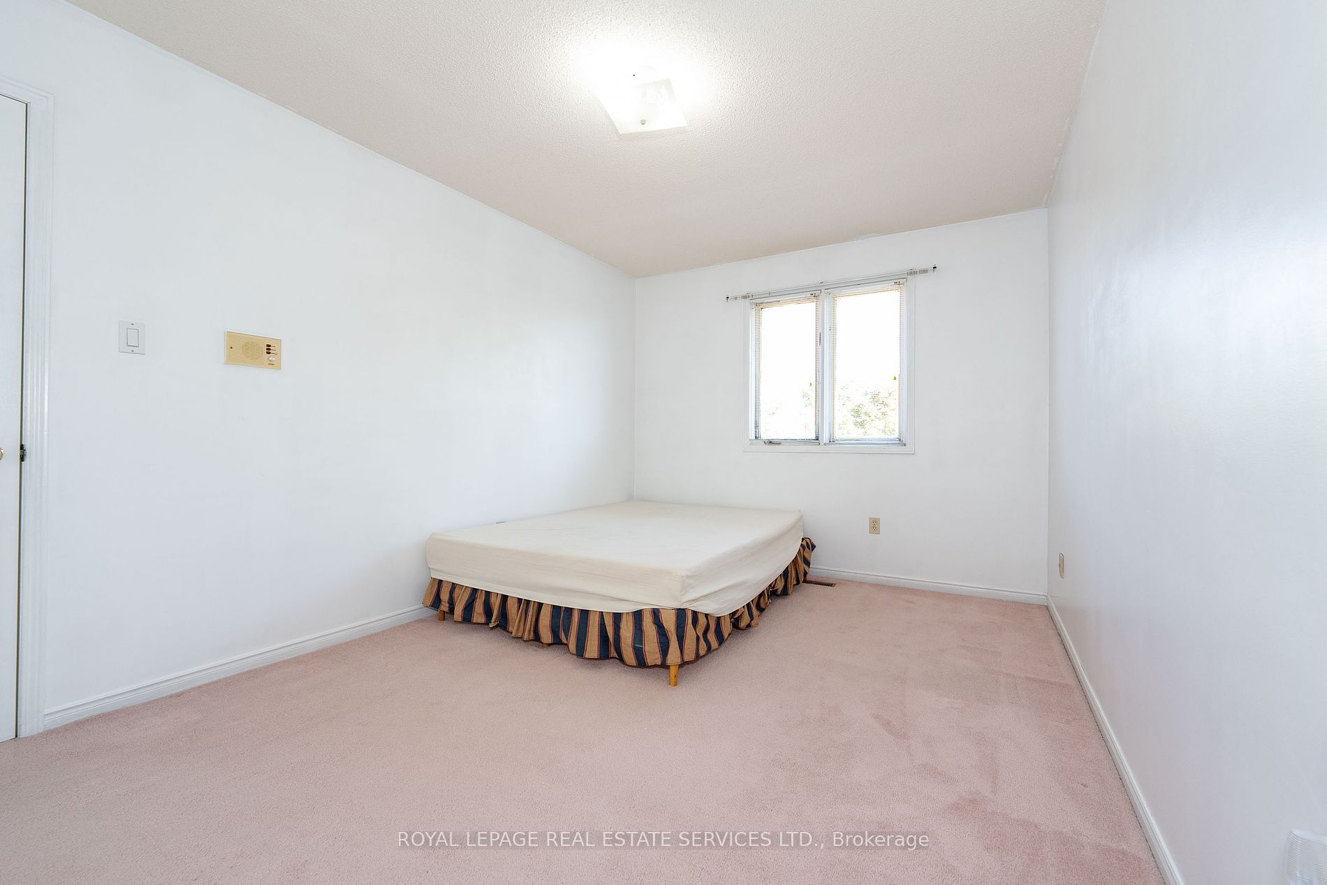 2104 Laurelwood Dr Property Photo 20