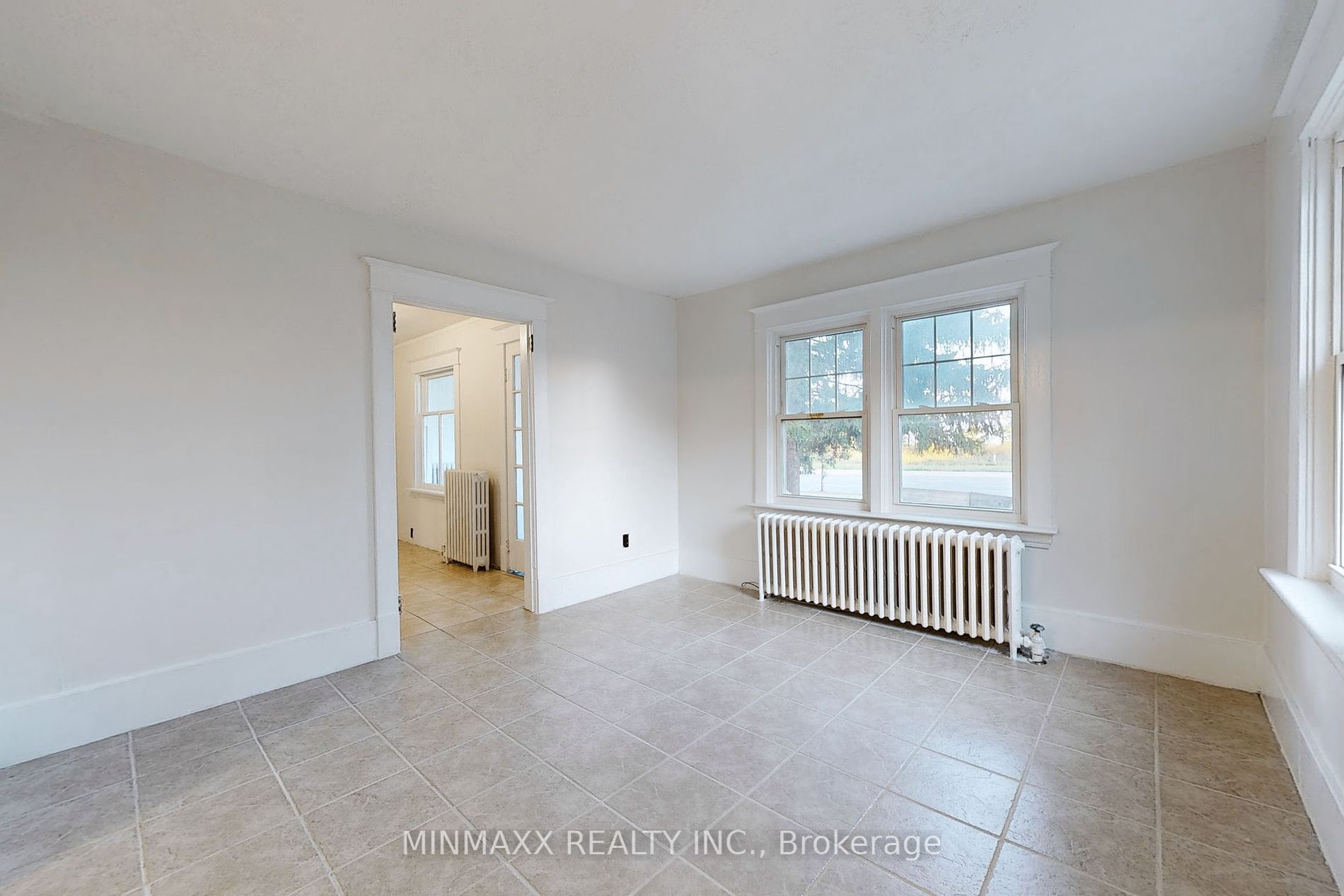 12039 Steeles Ave Property Photo 3