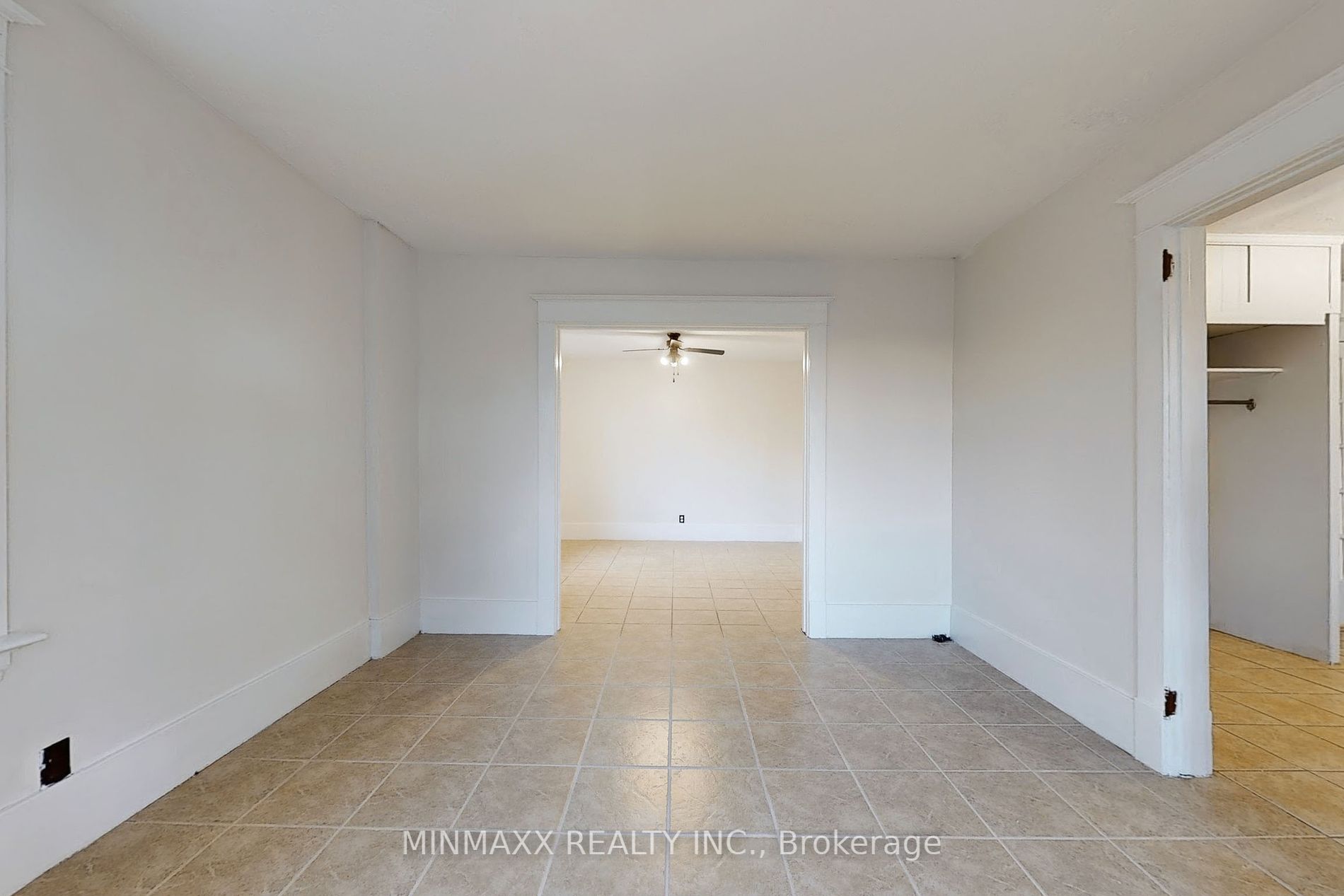 12039 Steeles Ave Property Photo 5