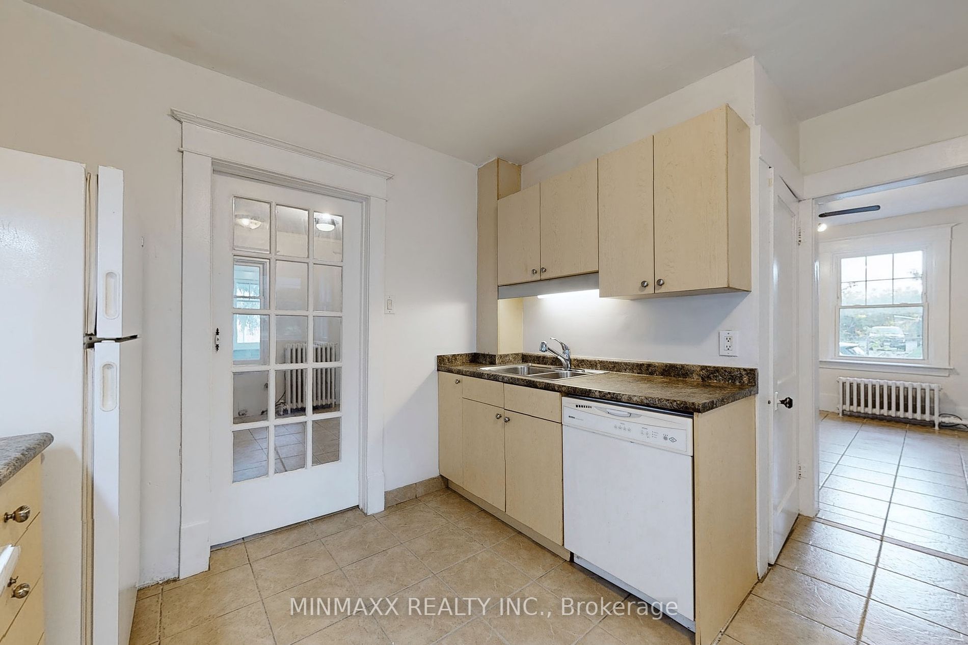 12039 Steeles Ave Property Photo 14