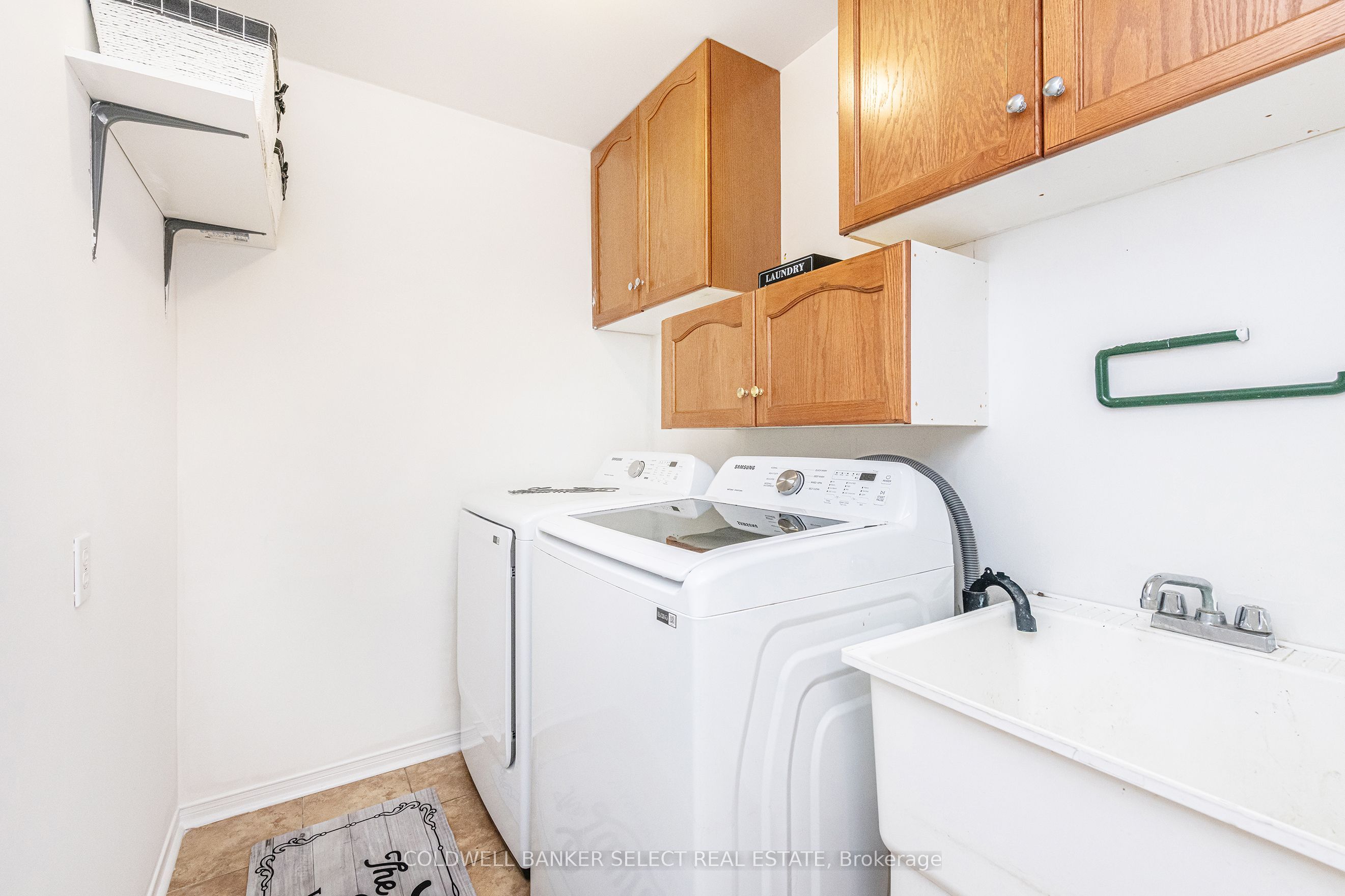 17 Roxton Crescent Property Photo 10
