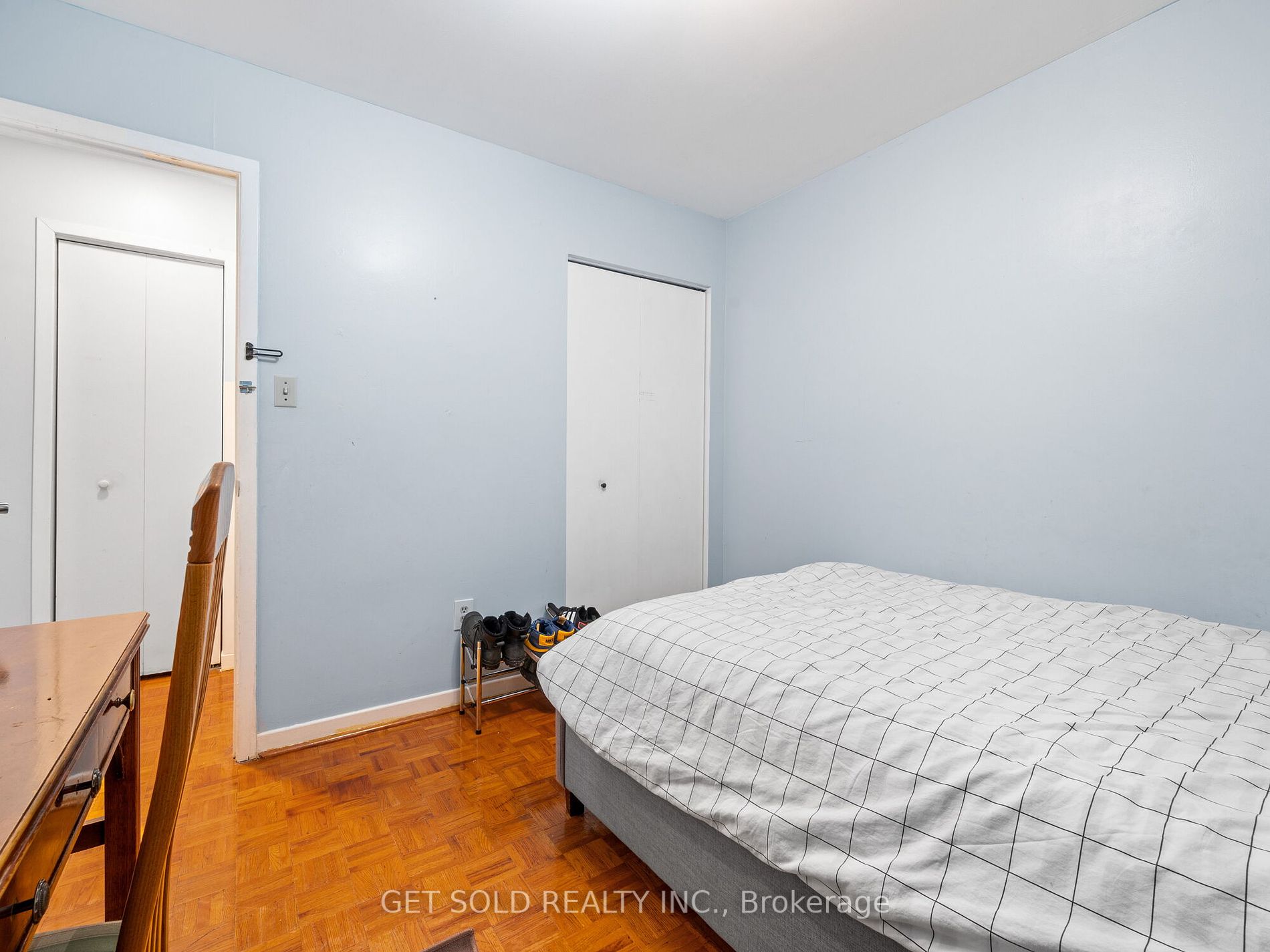 35 Hepworth Dr Property Photo 16