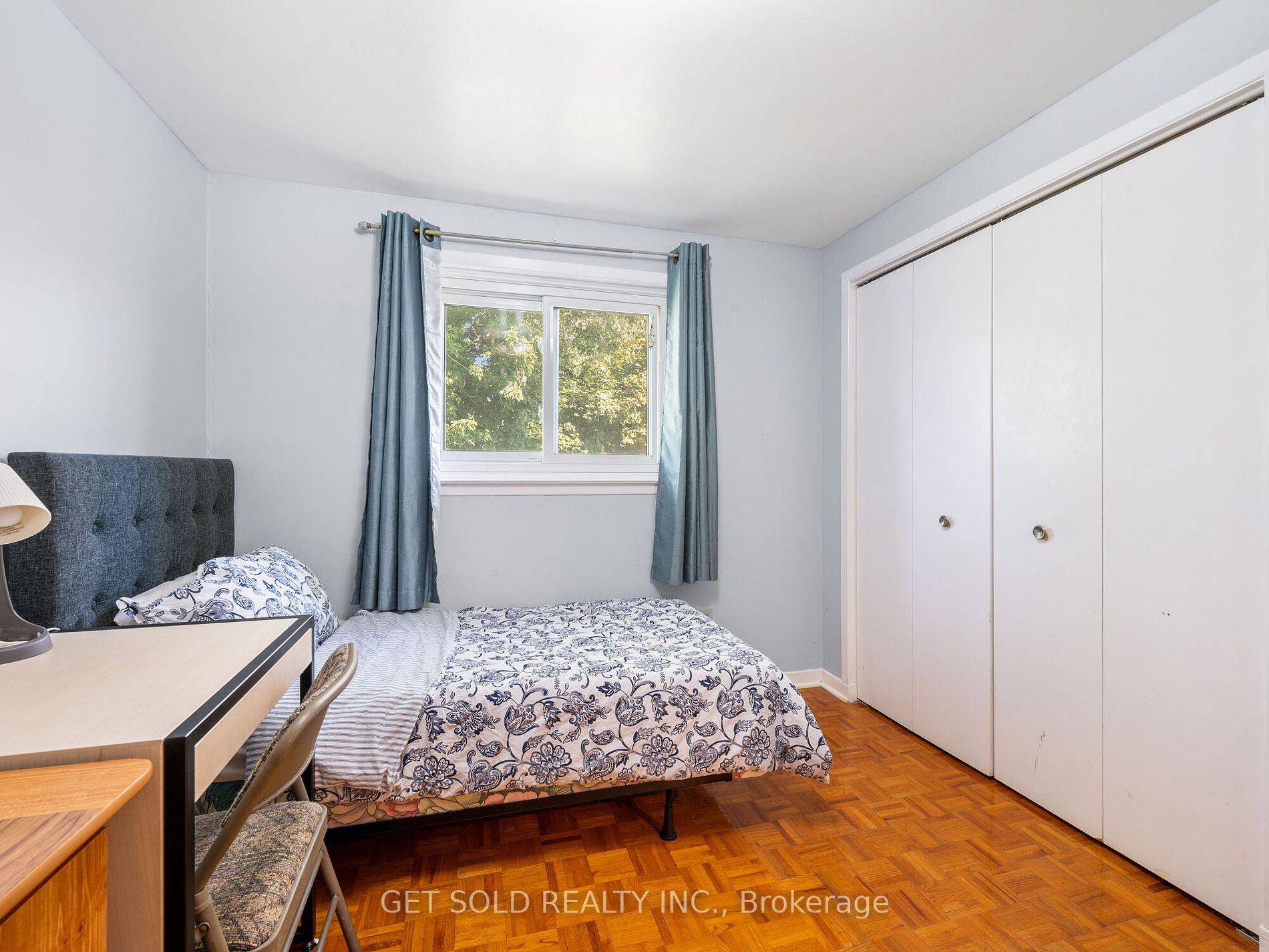 35 Hepworth Dr Property Photo 17