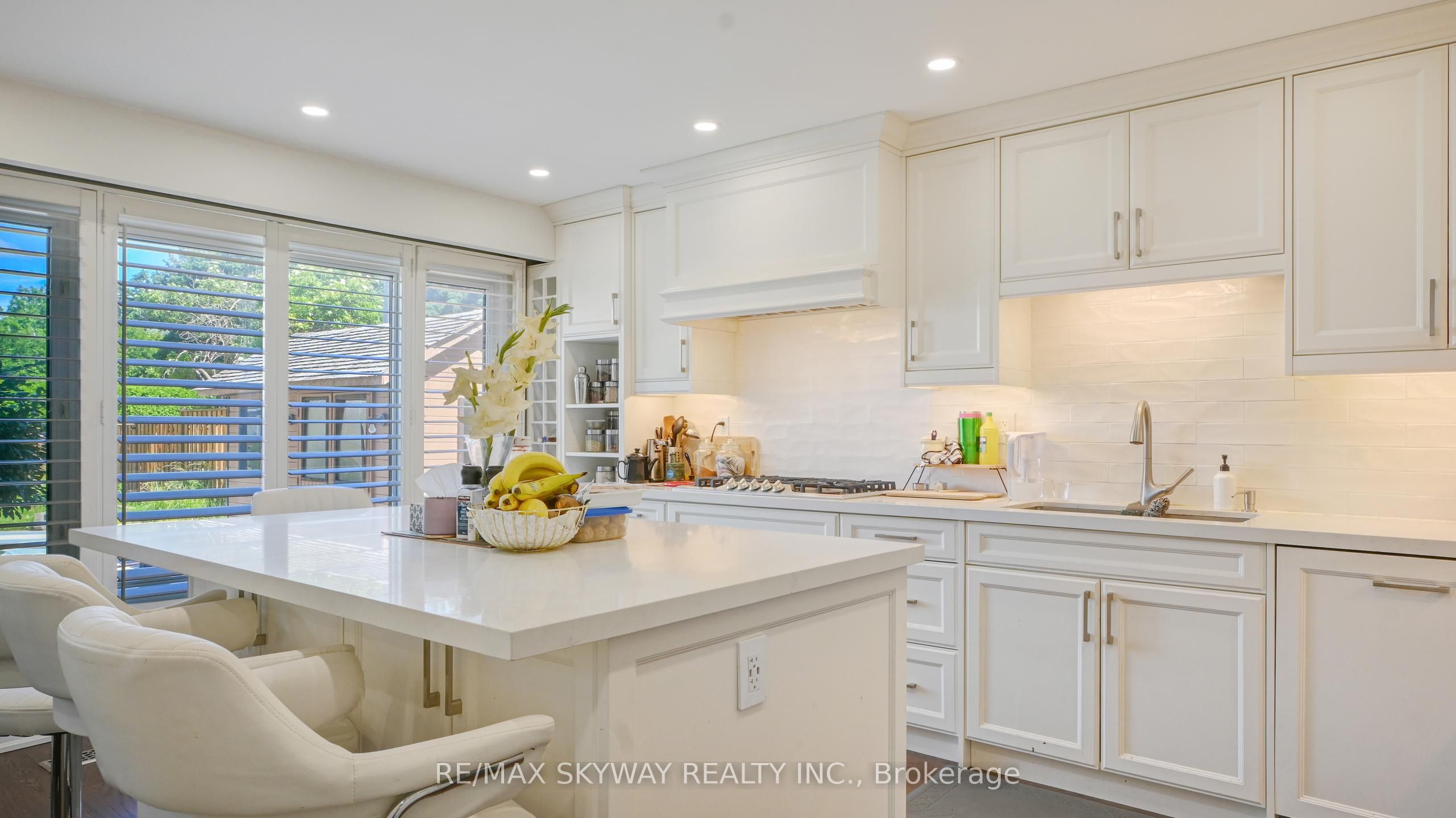 17 Nantucket Crescent Property Photo 15