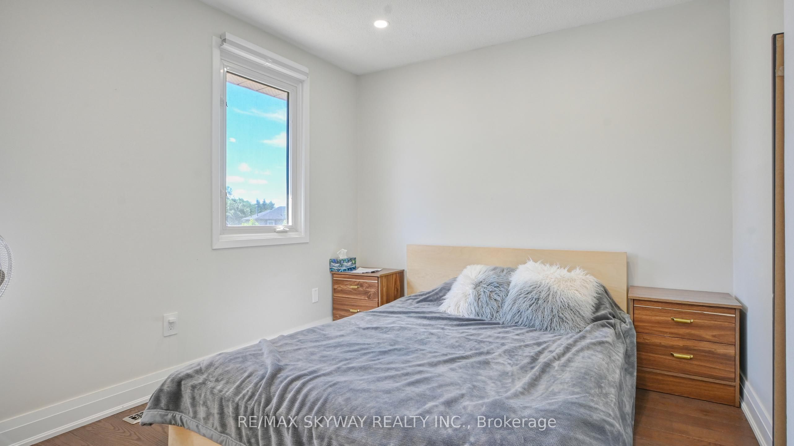 17 Nantucket Crescent Property Photo 21