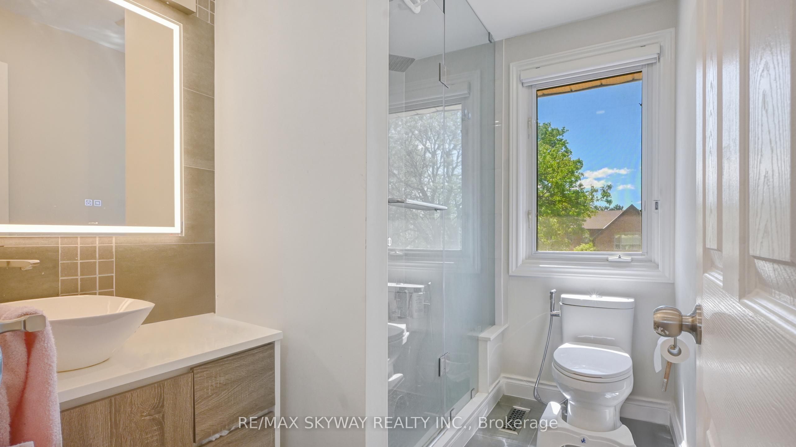 17 Nantucket Crescent Property Photo 22