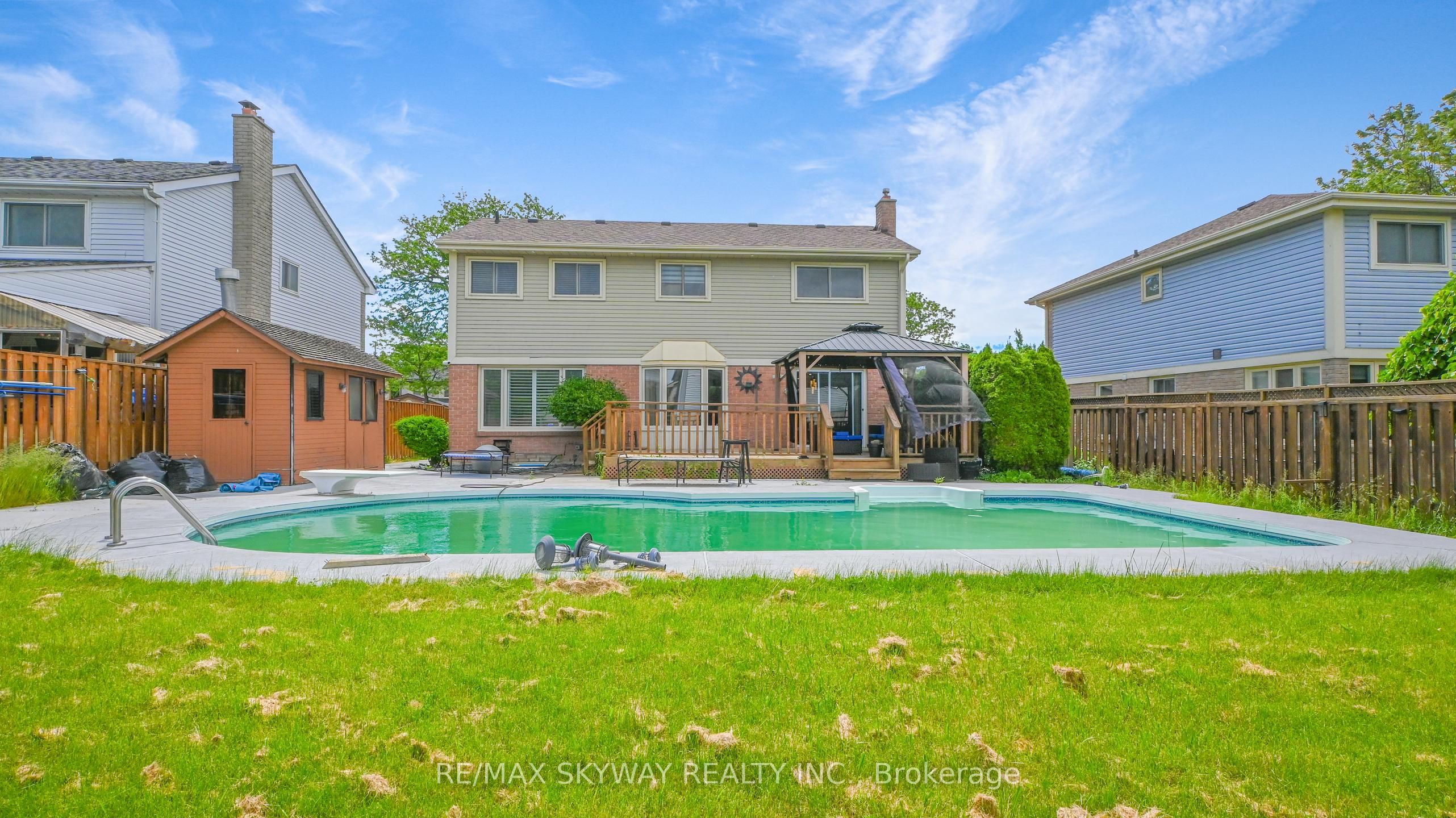 17 Nantucket Crescent Property Photo 26