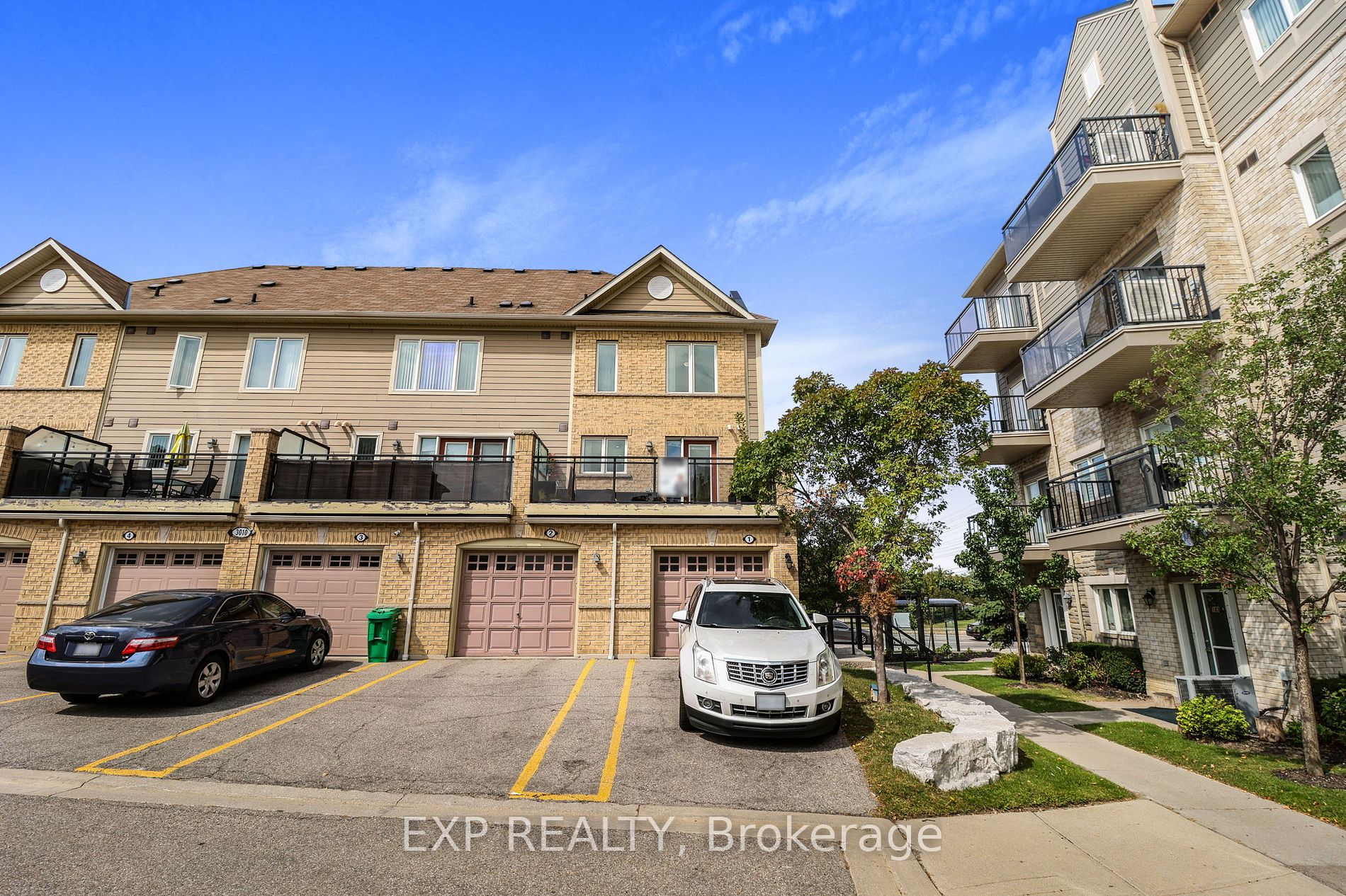 3010 Erin Centre Blvd 1 Property Photo 18