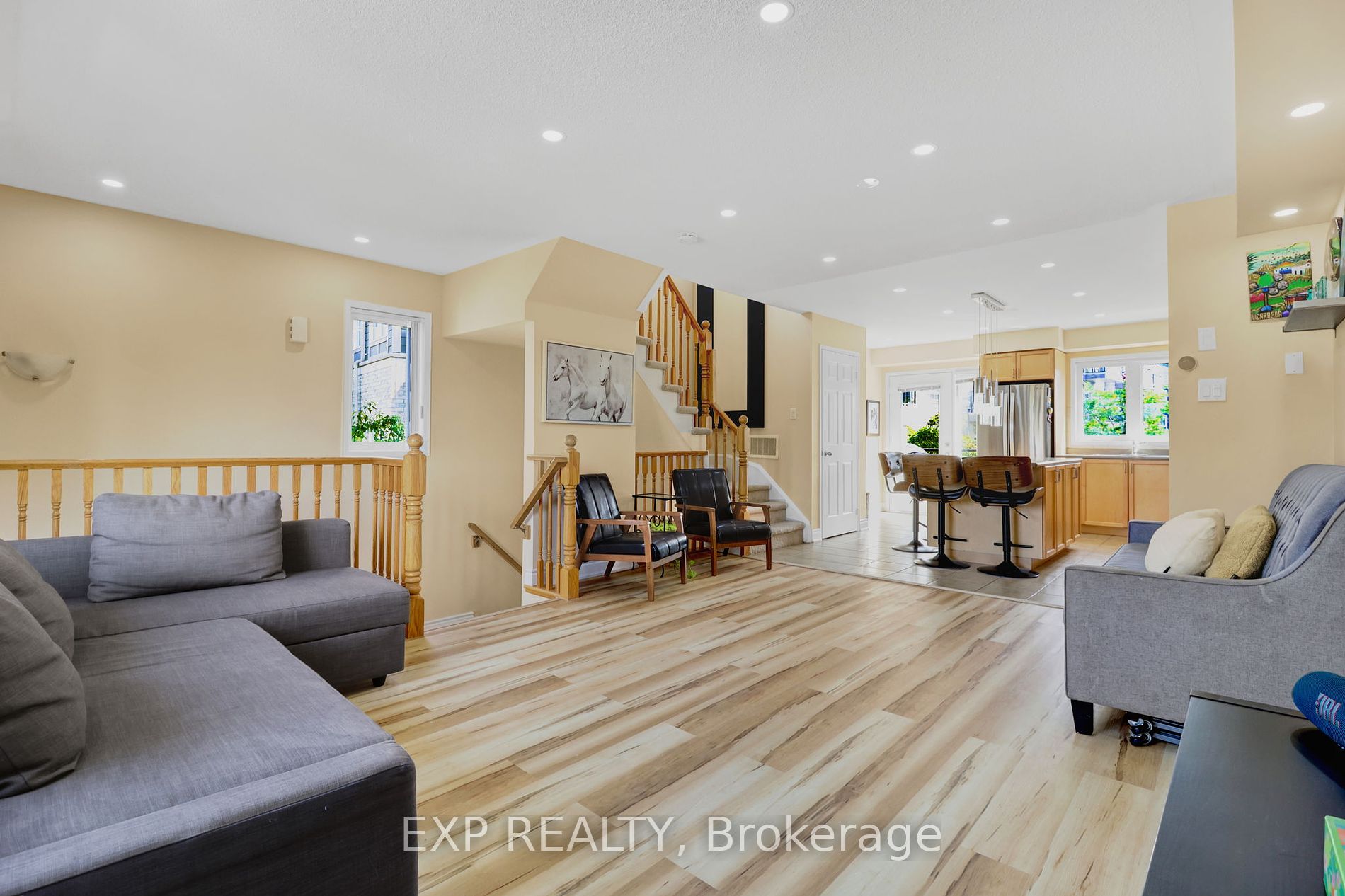 3010 Erin Centre Blvd 1 Property Photo 24