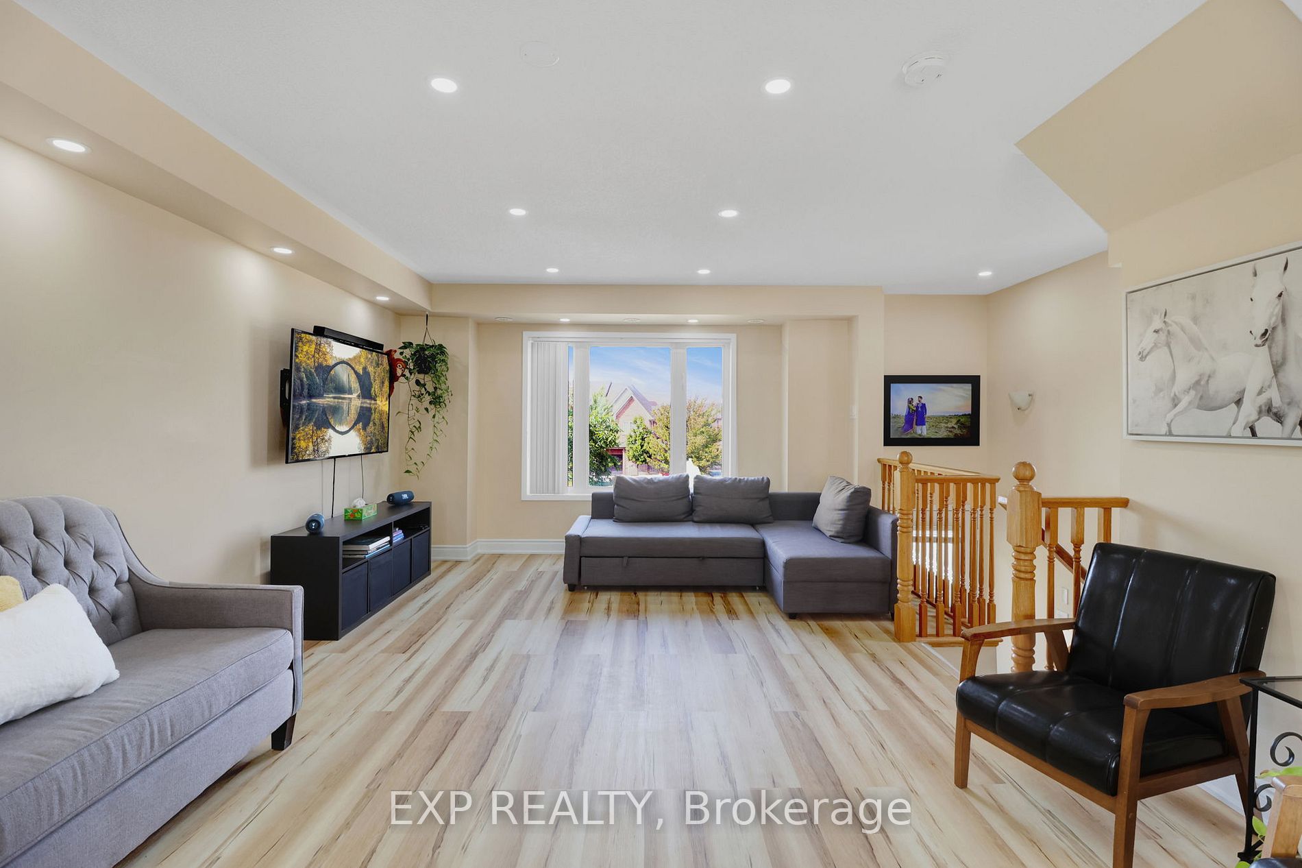 3010 Erin Centre Blvd 1 Property Photo 25