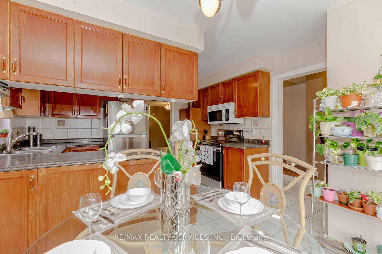 138 Pressed Brick Dr Property Photo 32
