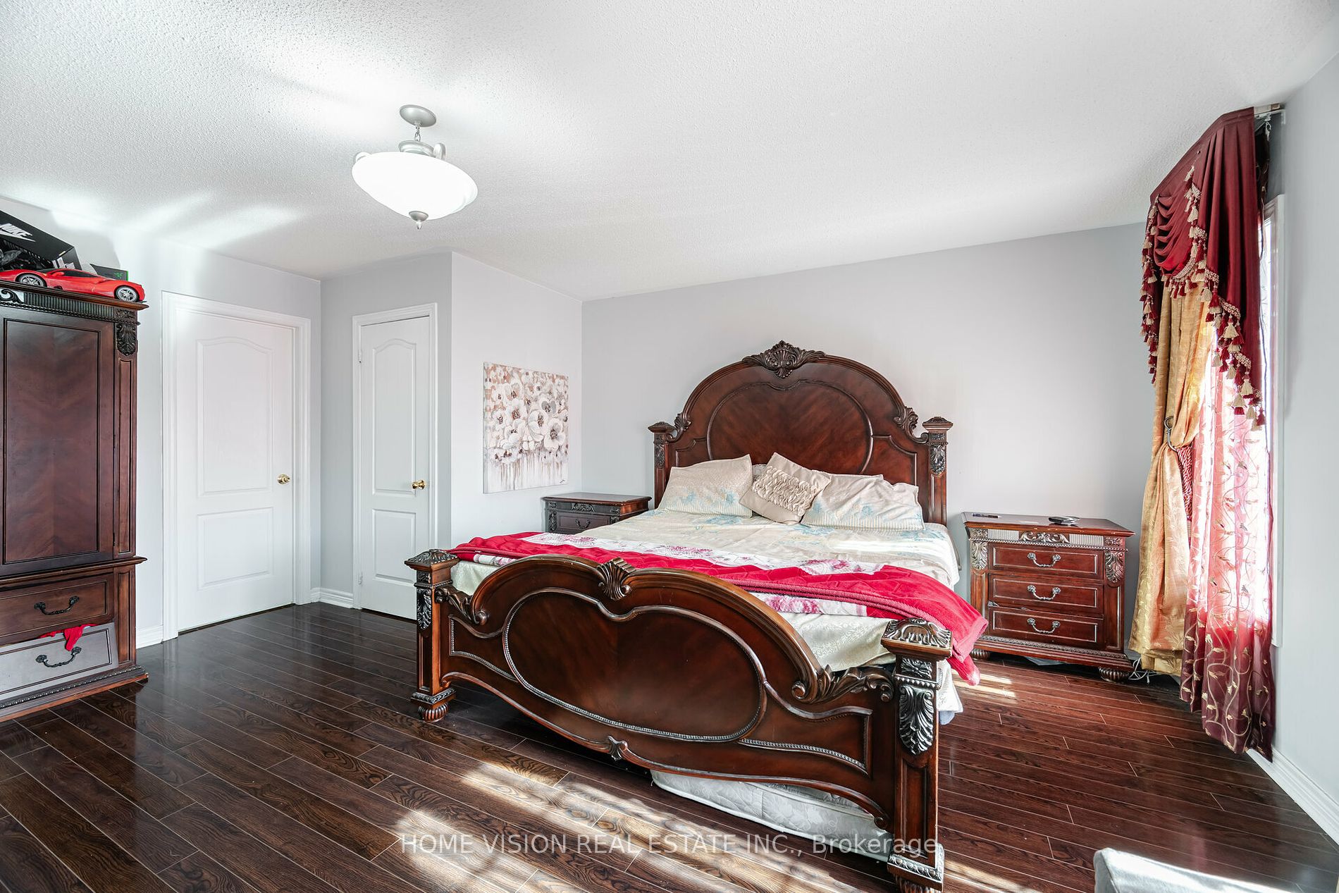 1 Darou Cres N Property Photo 13