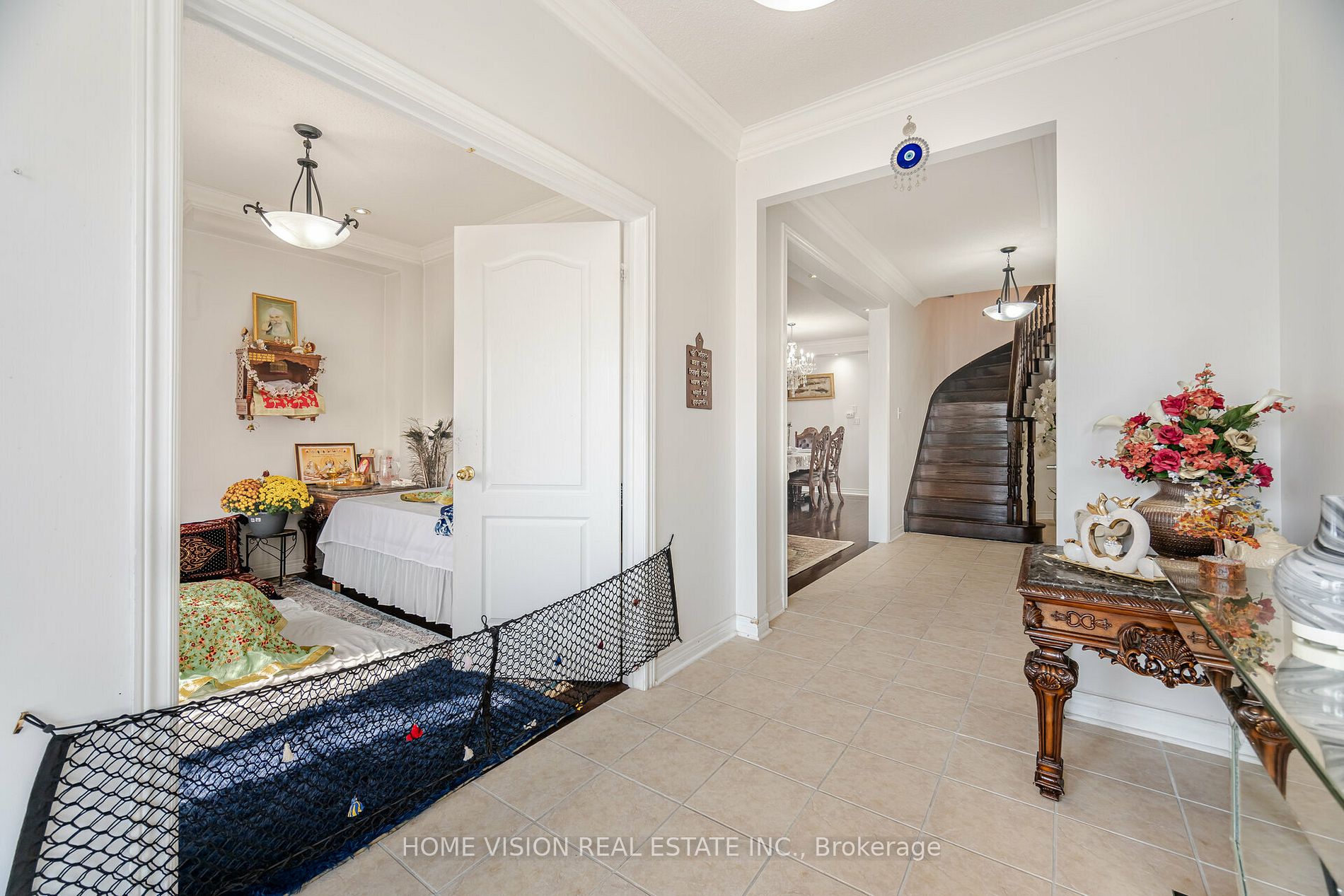 1 Darou Cres N Property Photo 29