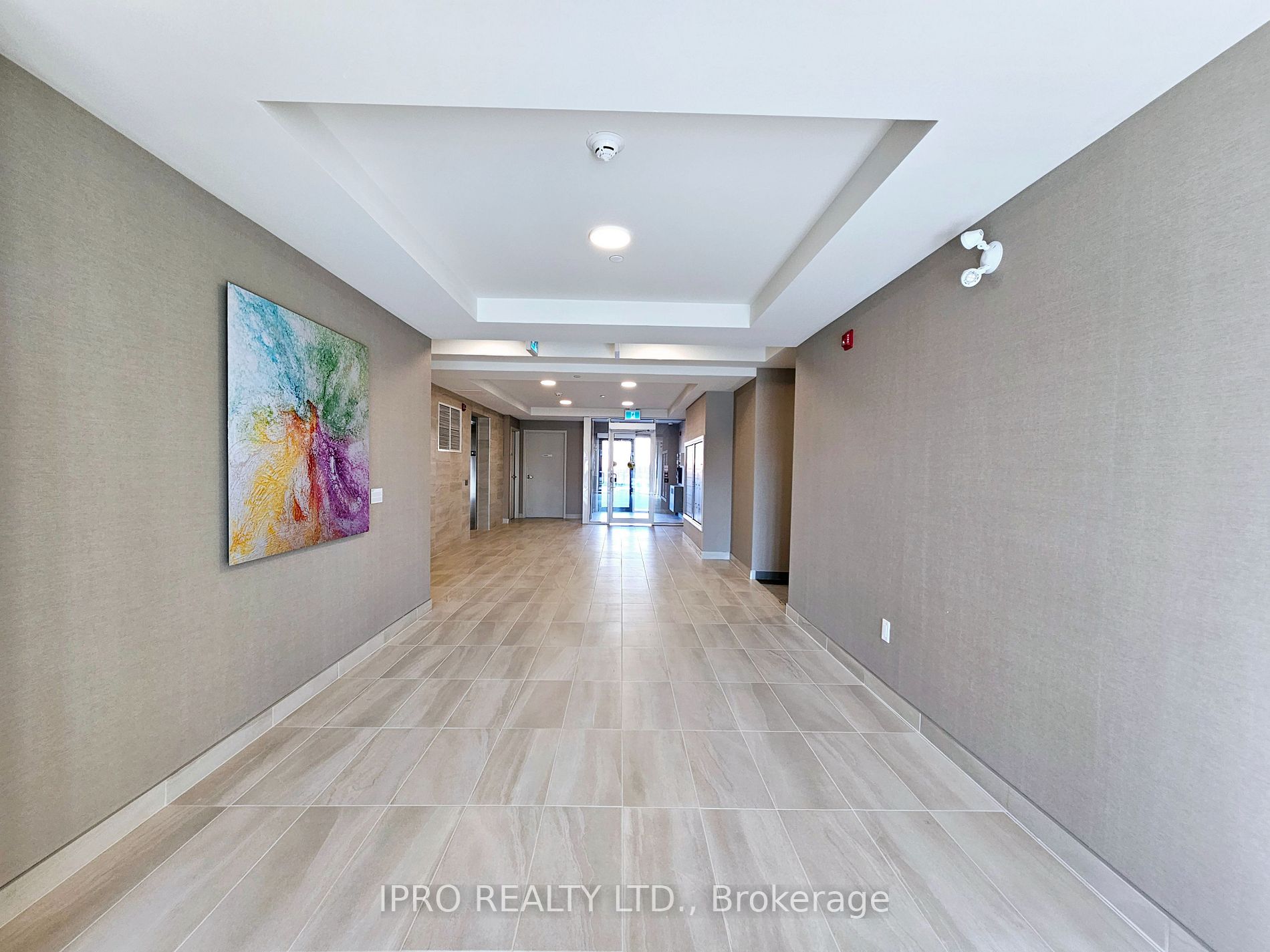 62 Sky Harbour Dr 28 Property Photo 3