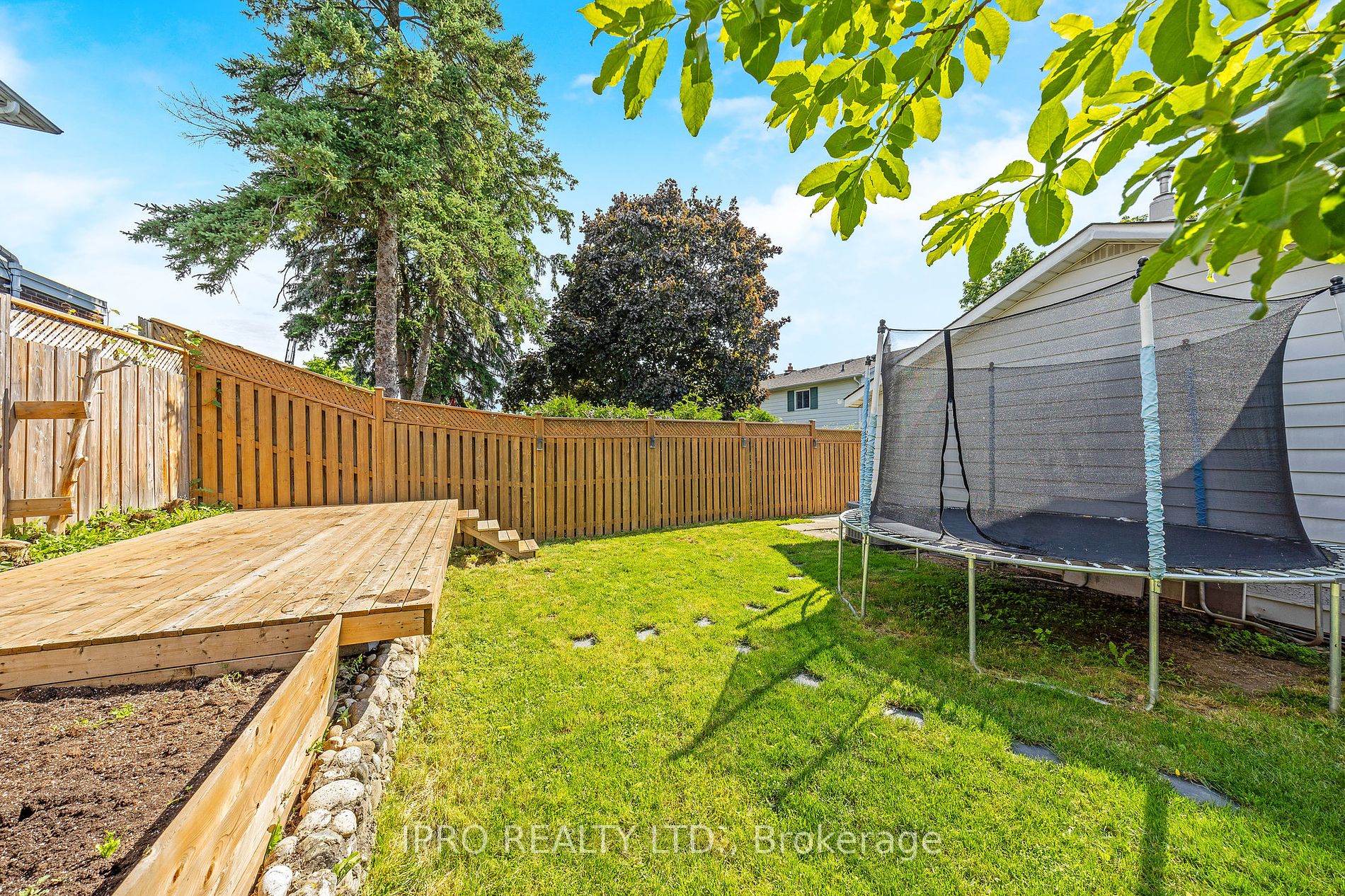 2 Jessop Crt Property Photo 26