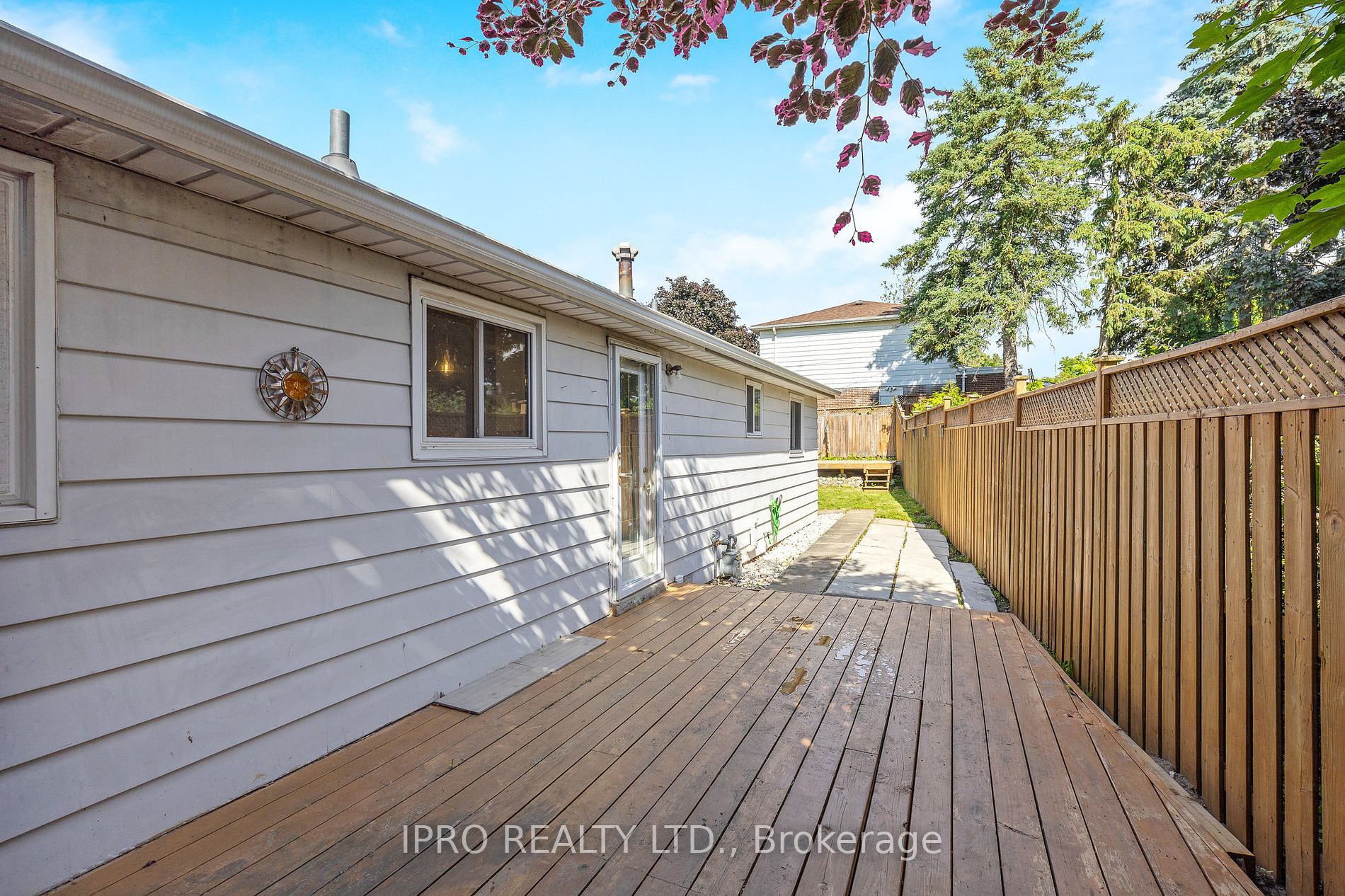 2 Jessop Crt Property Photo 28