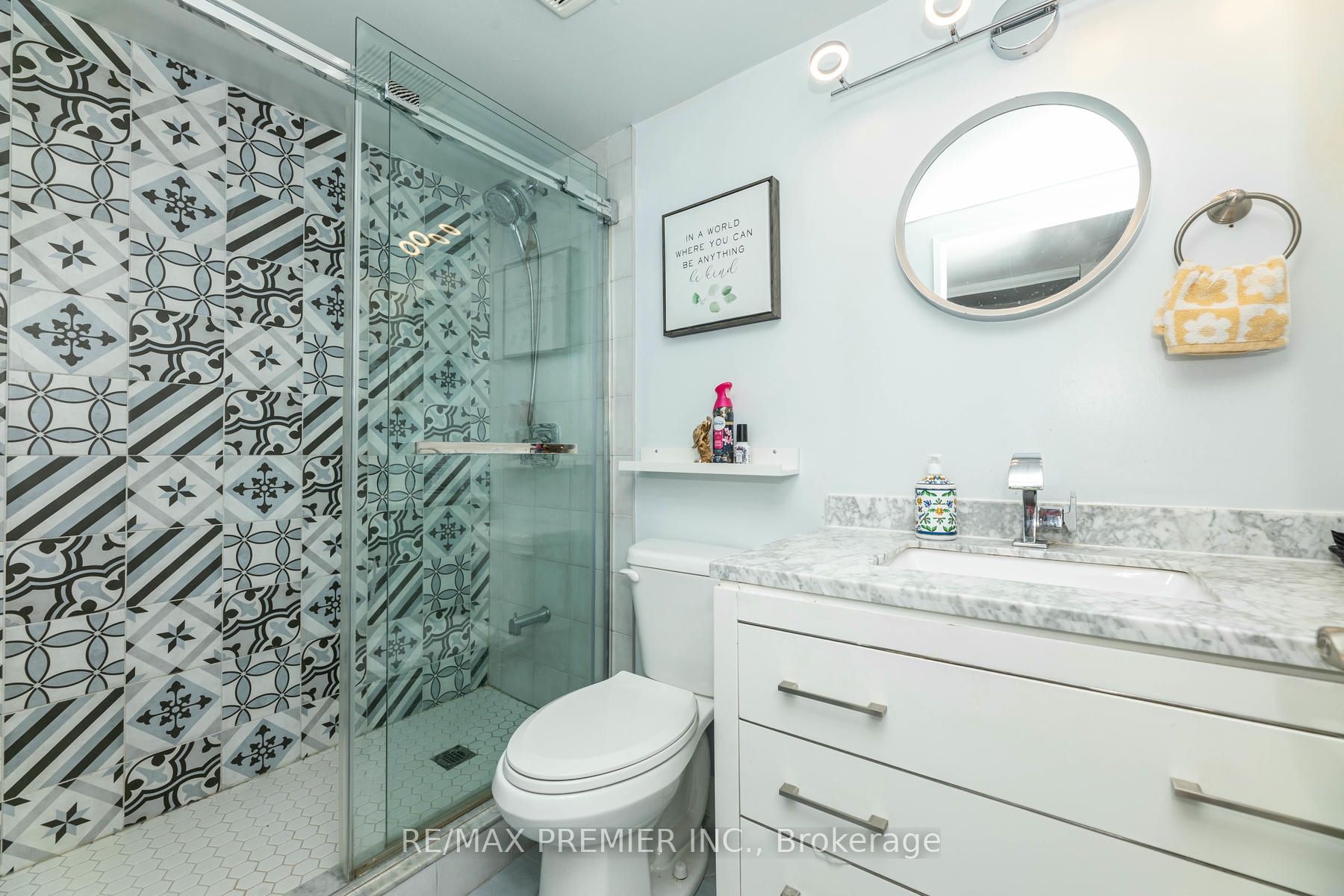 6 Humberline Dr 22 Property Photo 10