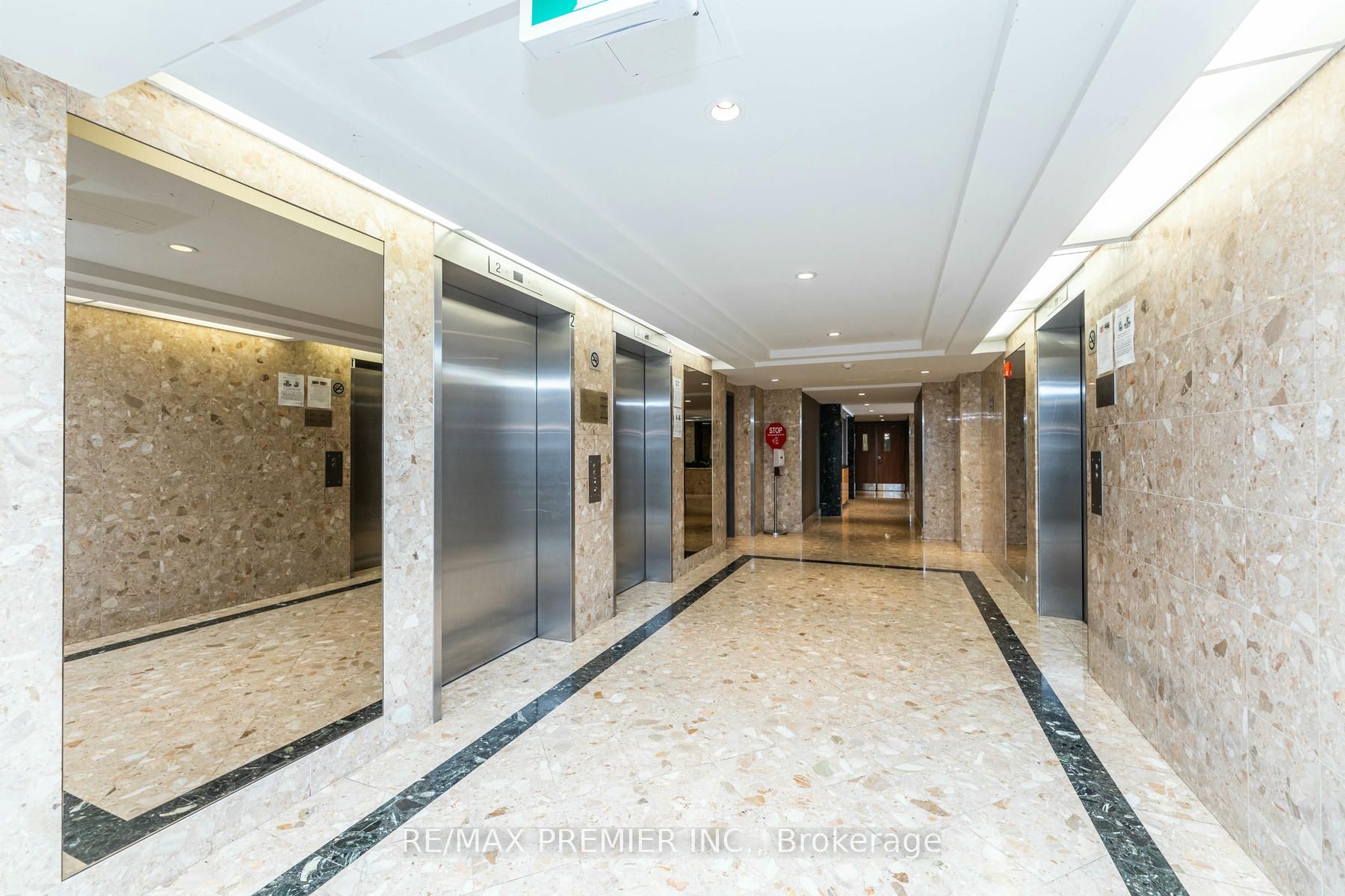 6 Humberline Dr 22 Property Photo 30