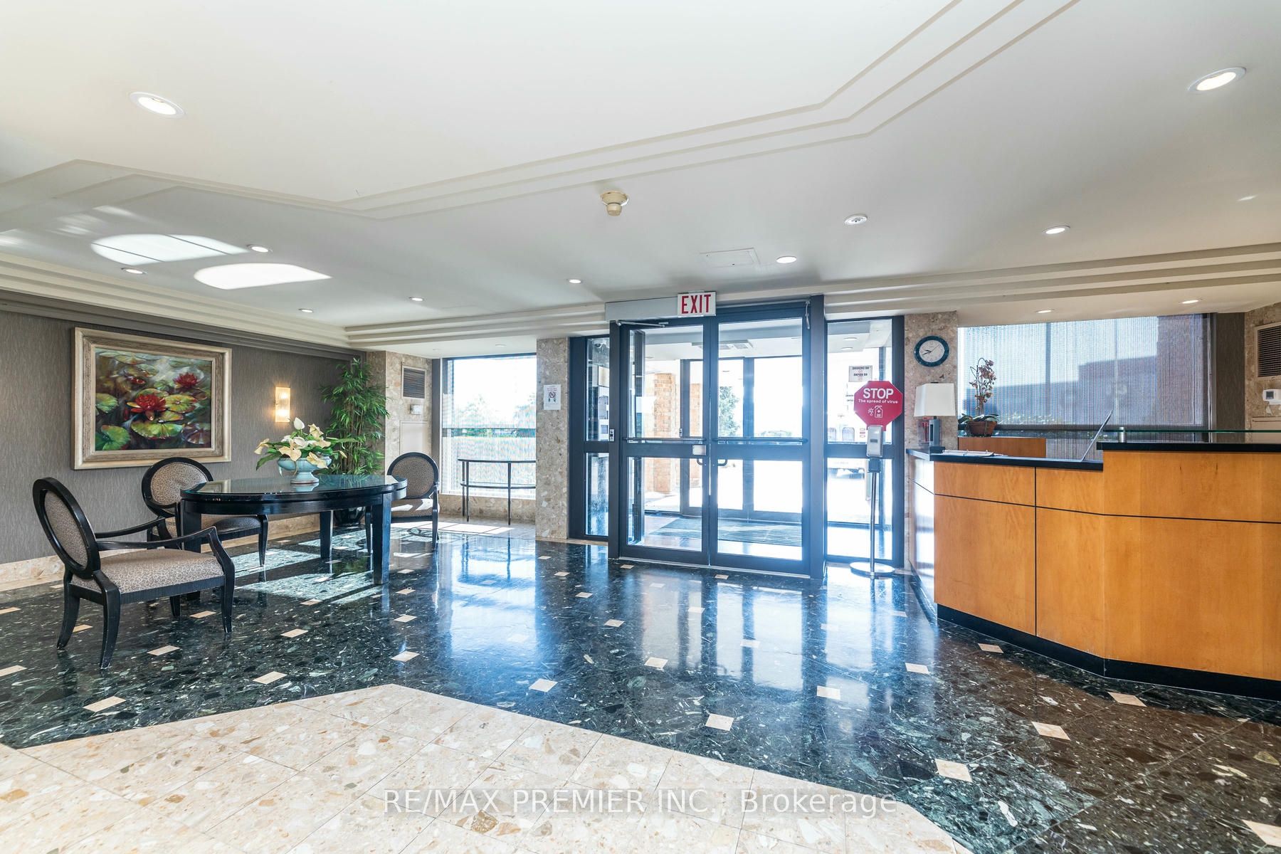 6 Humberline Dr 22 Property Photo 36
