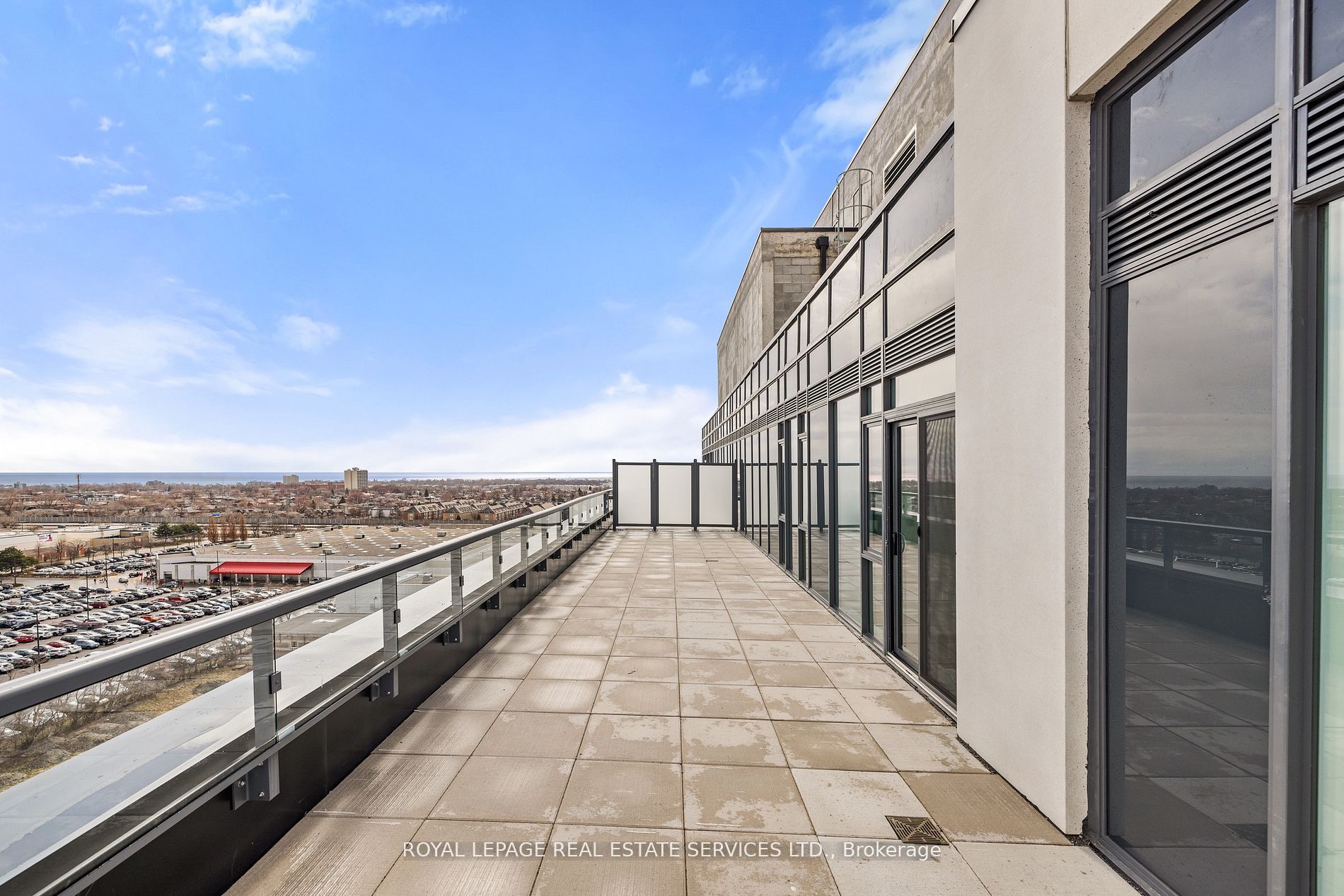 #1106 - 859 The Queensway Property Photo 22