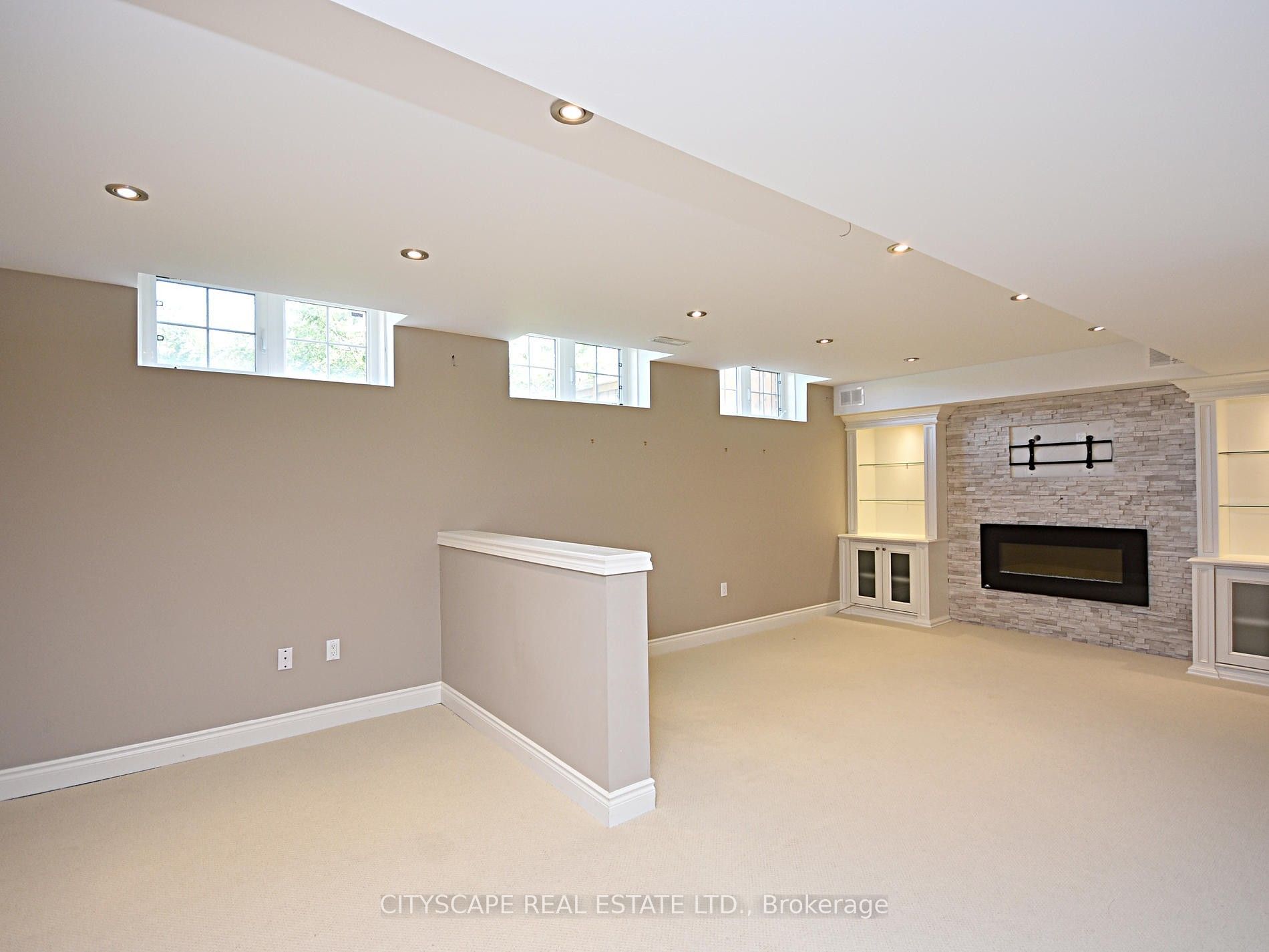 3229 Trailside Dr Property Photo 22
