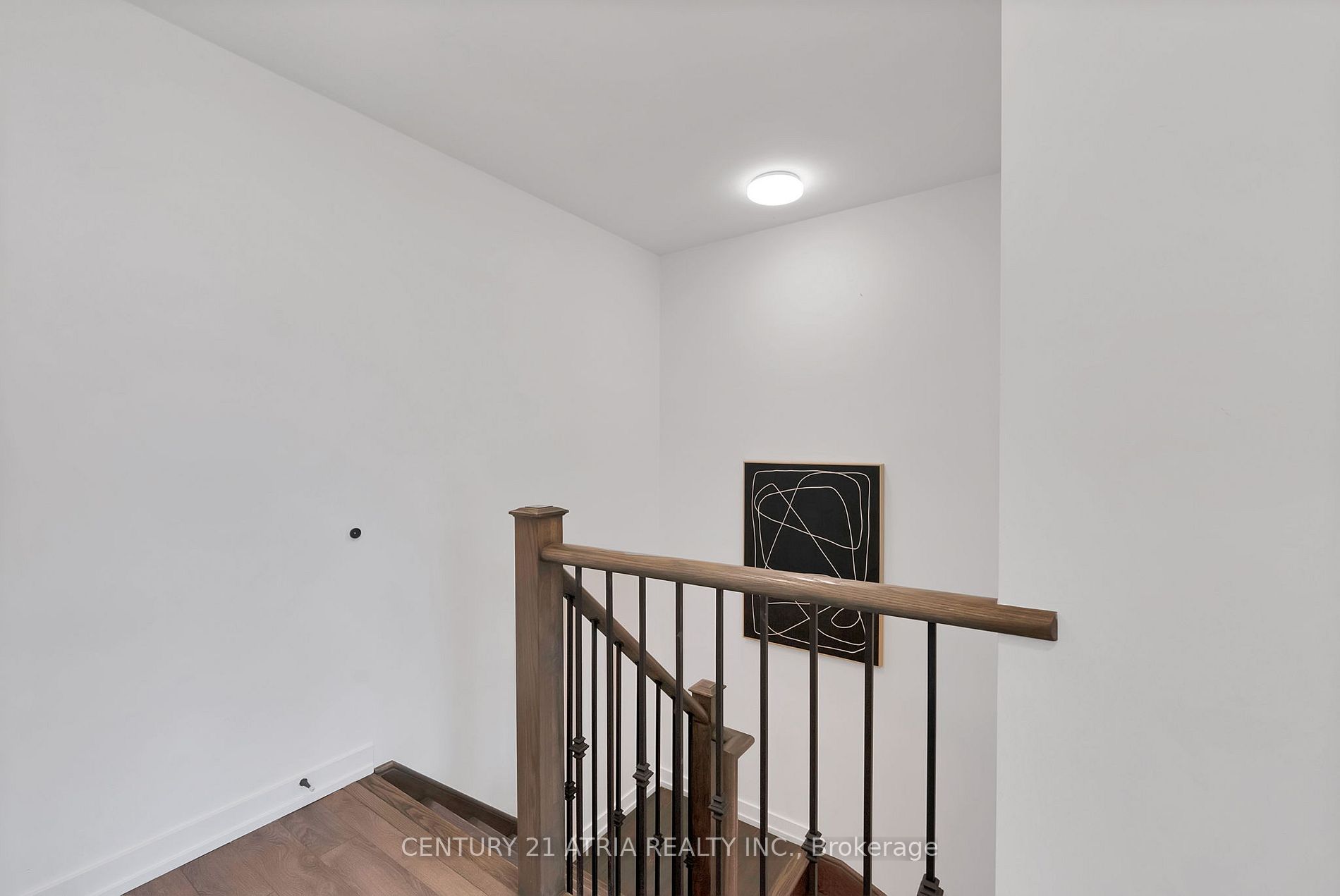100 Parrotta Dr 108 Property Photo 7