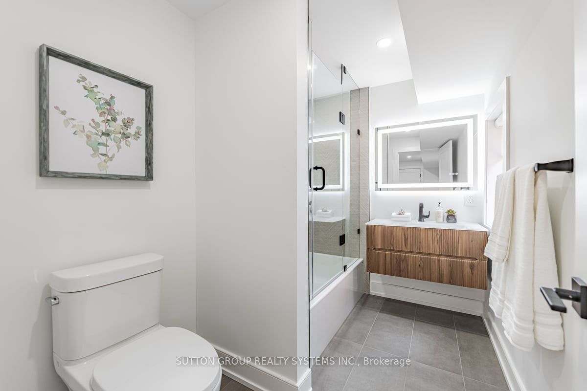 203 Medland St Property Photo 14