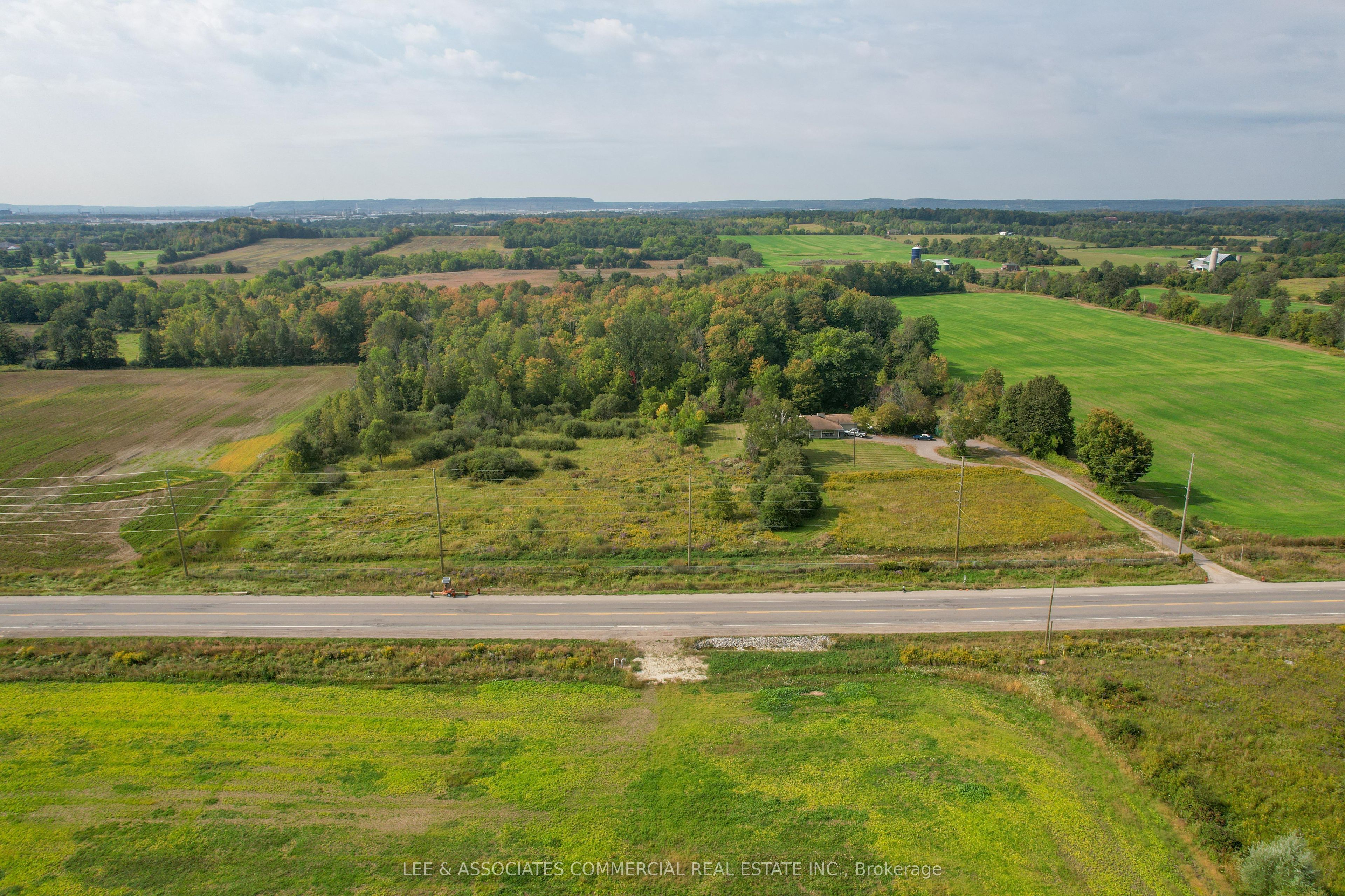 8584 Trafalgar Road Property Photo 4