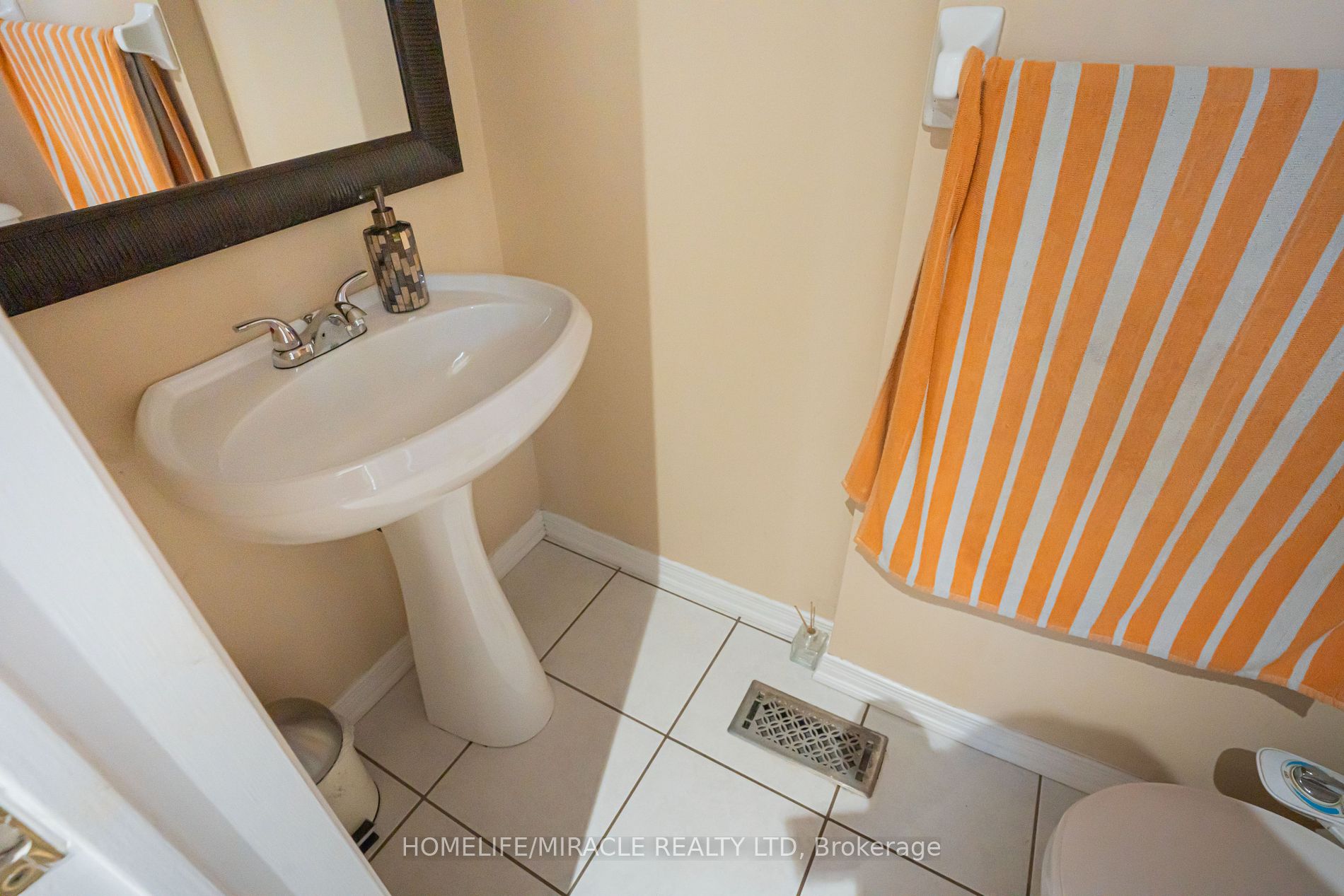 23 Badger Ave Property Photo 14