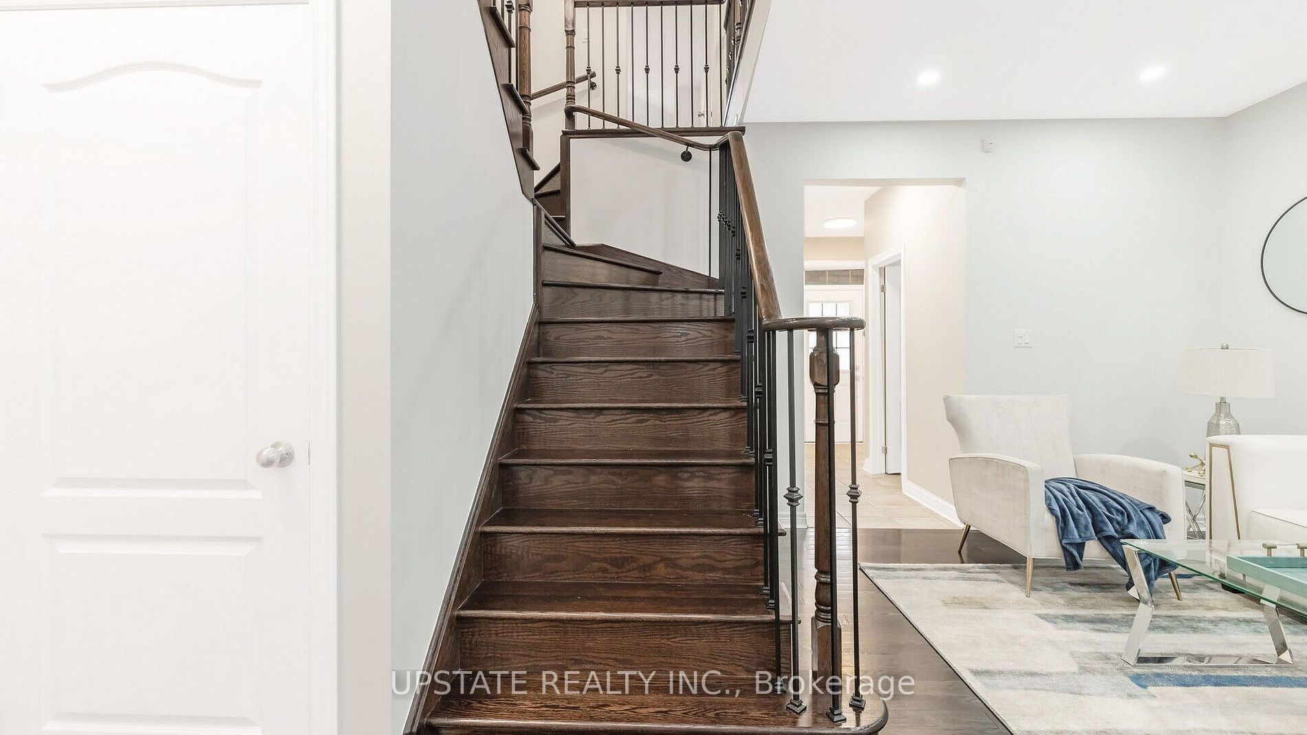 47 Denali Cres Property Photo 9