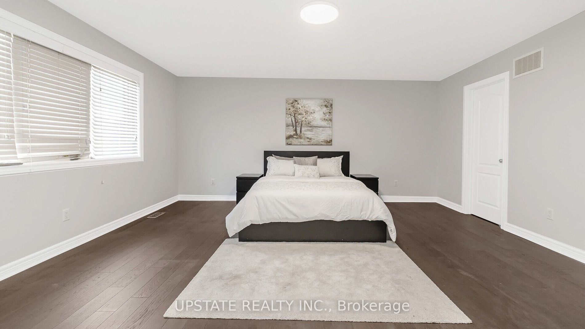47 Denali Cres Property Photo 11