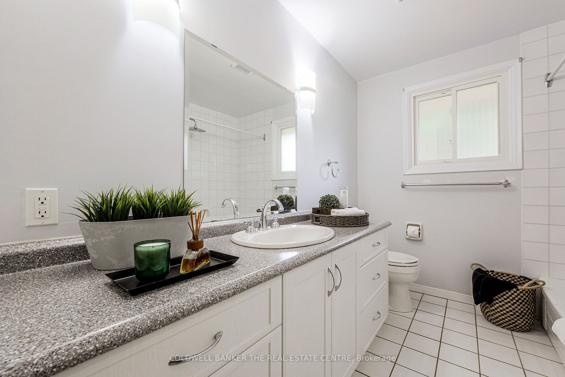 1502 Killkee Gate Property Photo 3