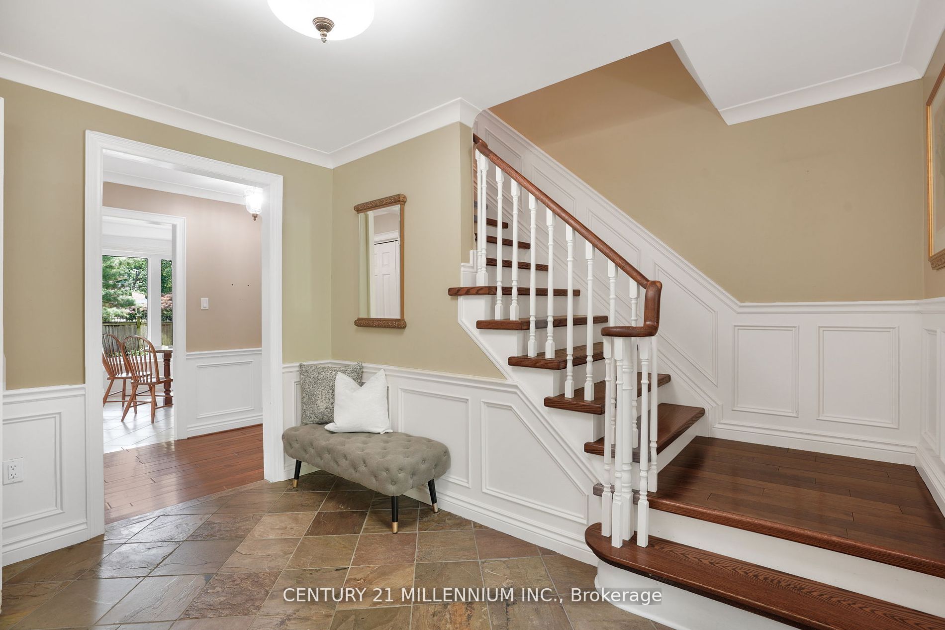 1446 Durham St Property Photo 4